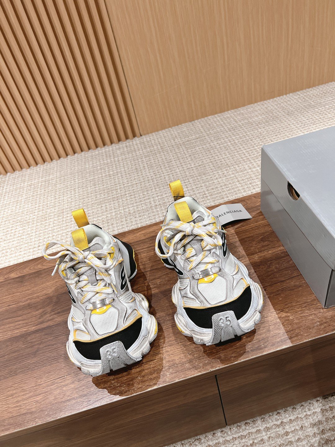 a1702647132187_2842-1