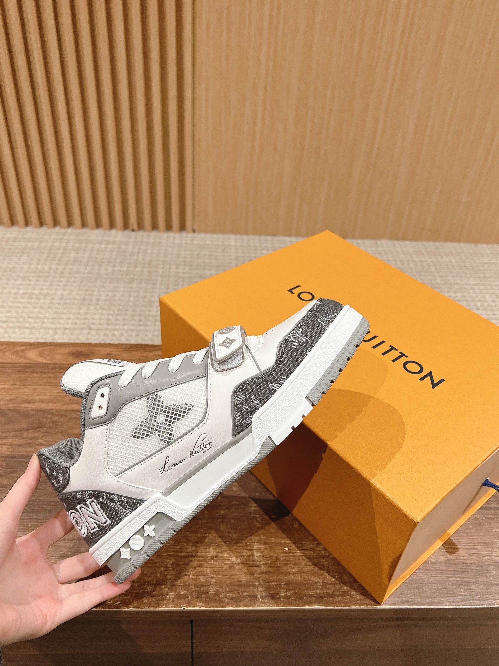 a1735741820251_1233-1