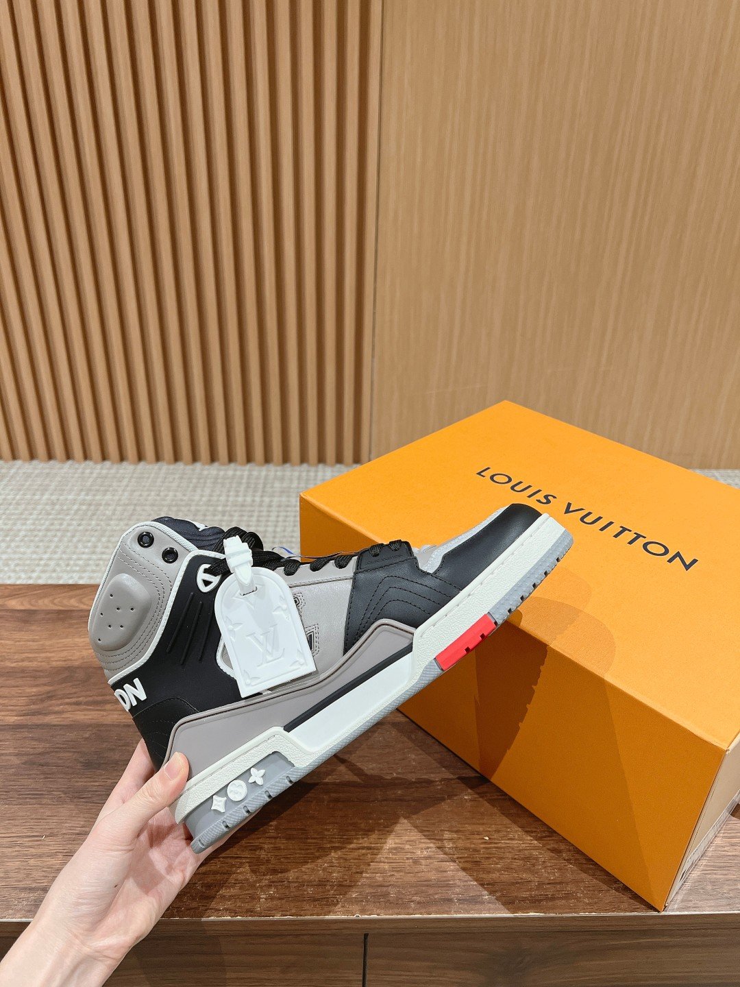 a1700919083793_4668-1