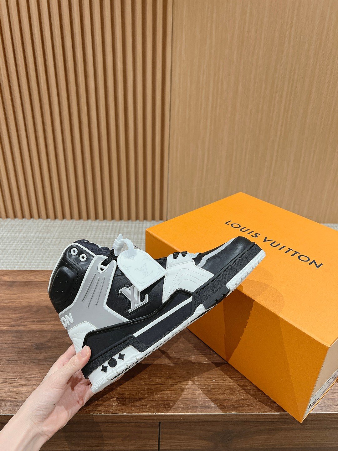 a1700919234652_3871-1