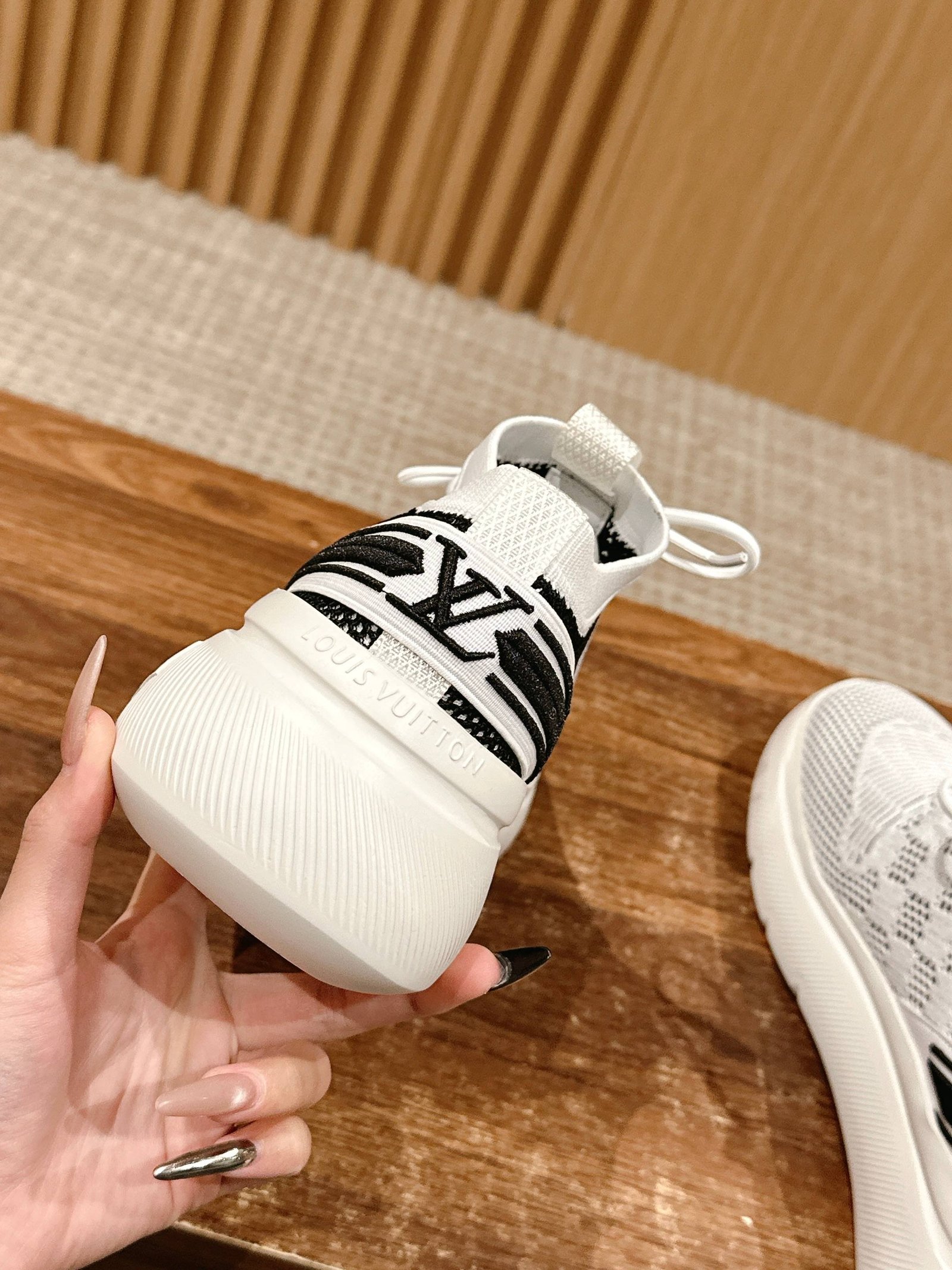 a1740905898513_1852-1