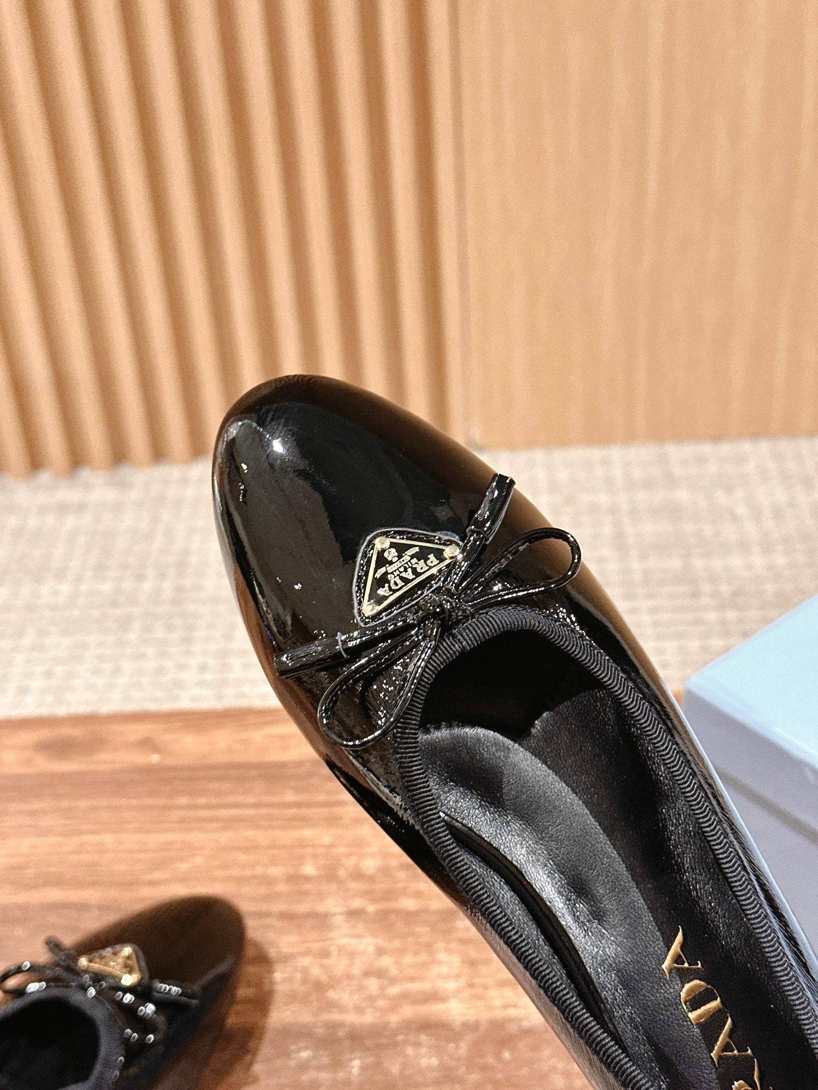 a1742545286158_0877-1