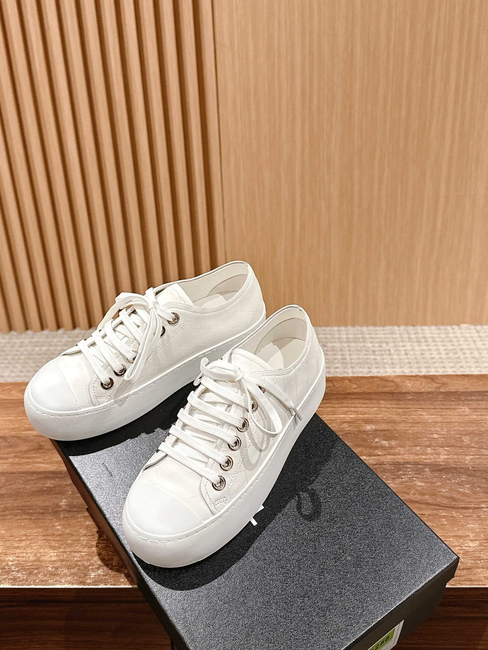 a1743921458628_5674-1