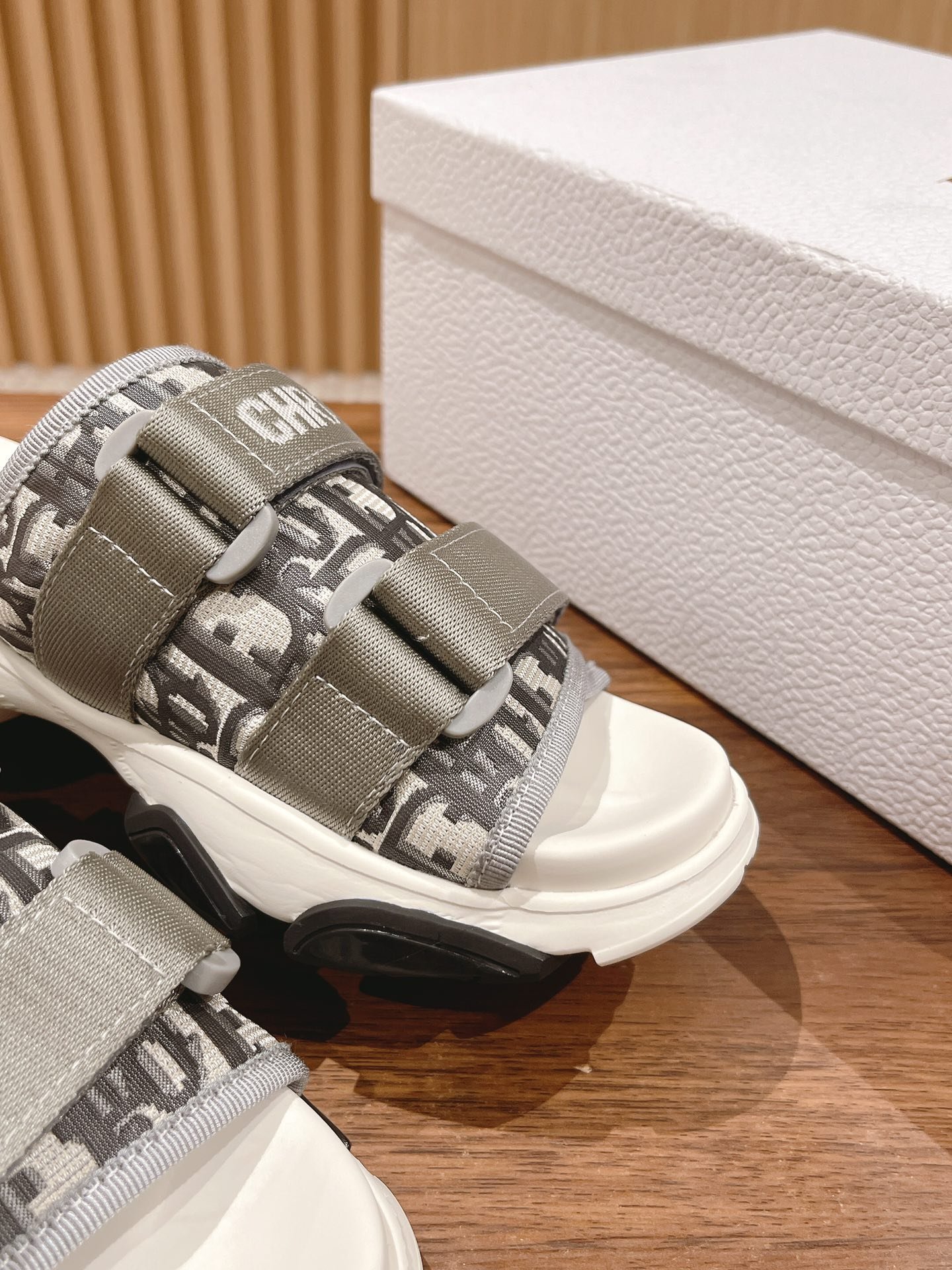 i1682690788_7946_8 i1682690788_7946_8