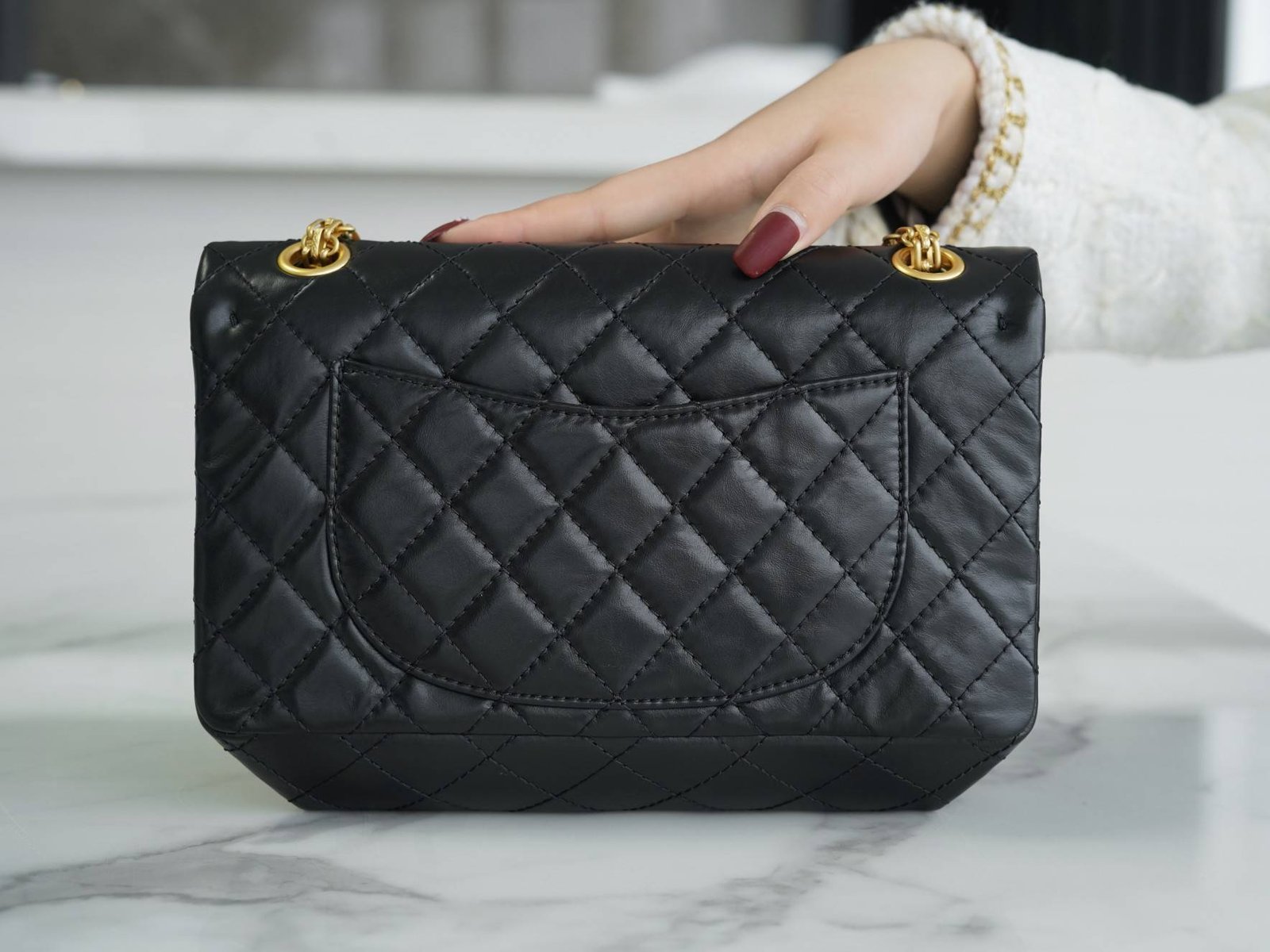 a1645412621043_7070-1