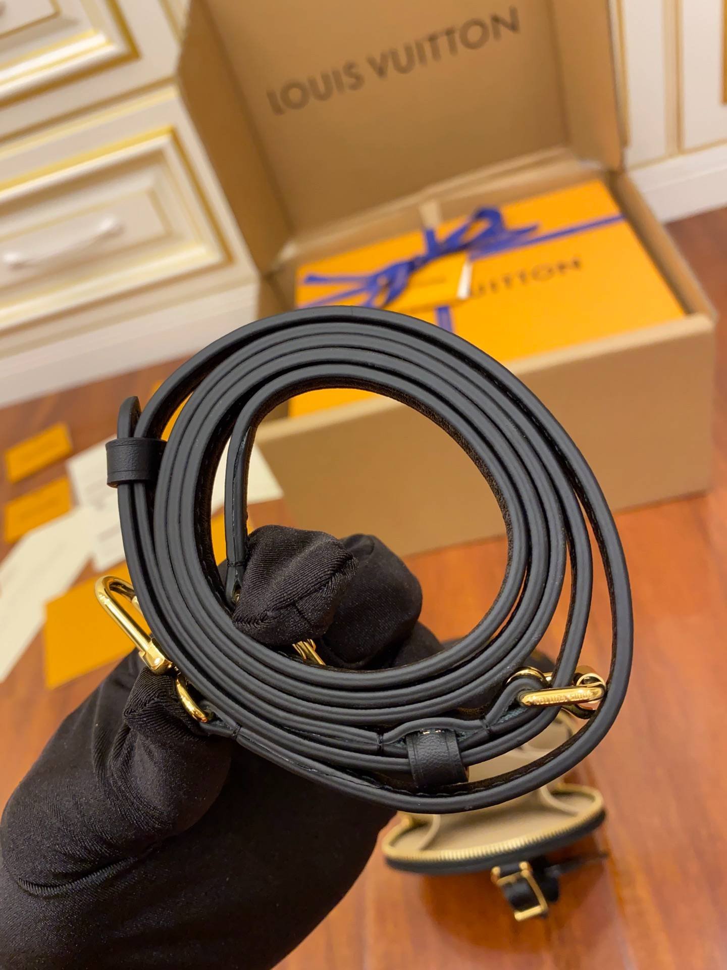 i1591367066_2967_6-1 i1591367066_2967_6-1