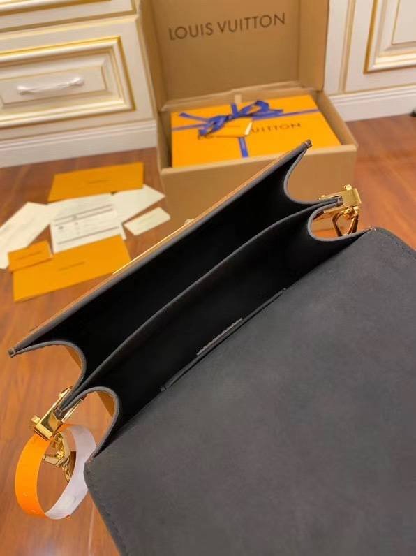 i1597985088_2642_4-1 i1597985088_2642_4-1