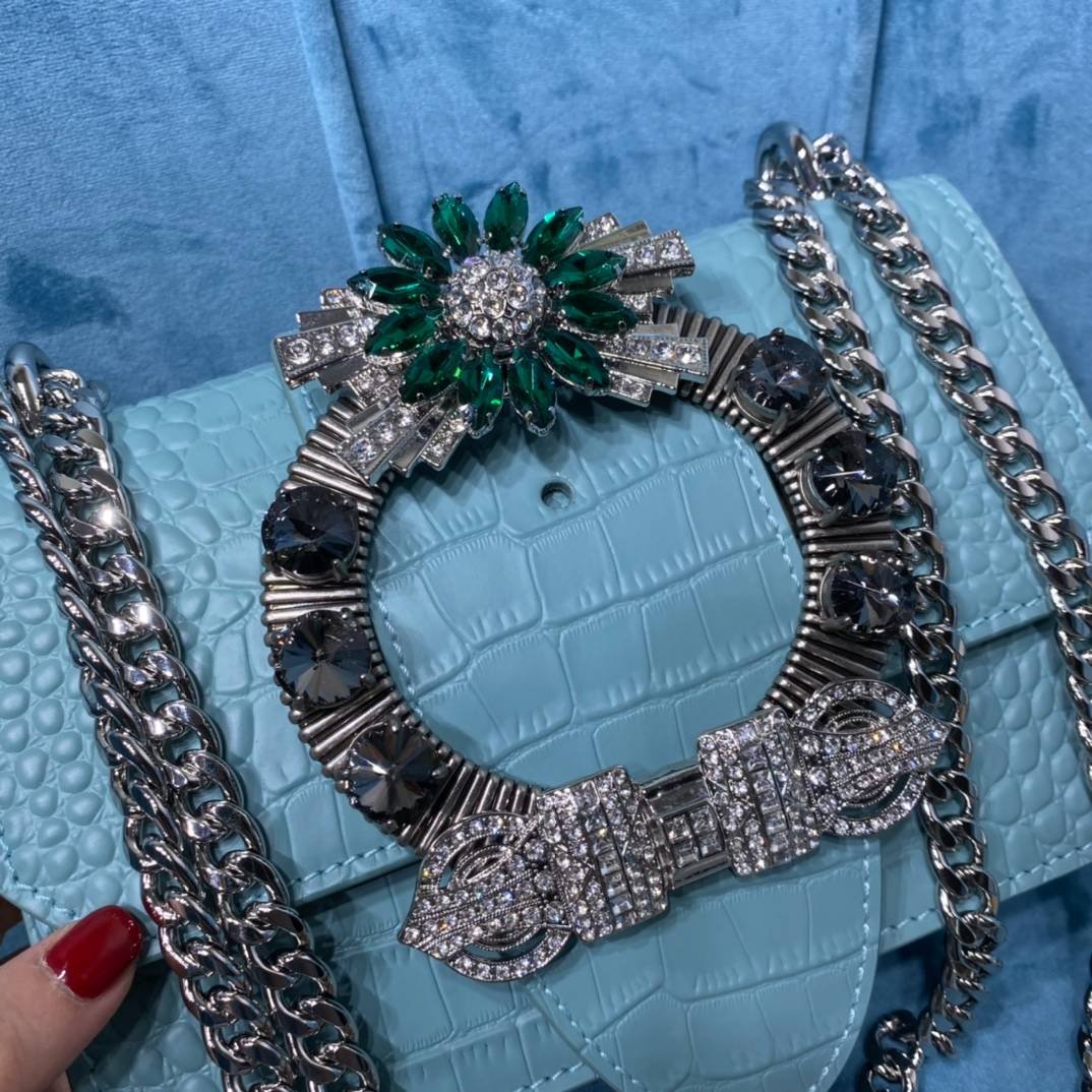 i1624430641_3335_3-1 i1624430641_3335_3-1