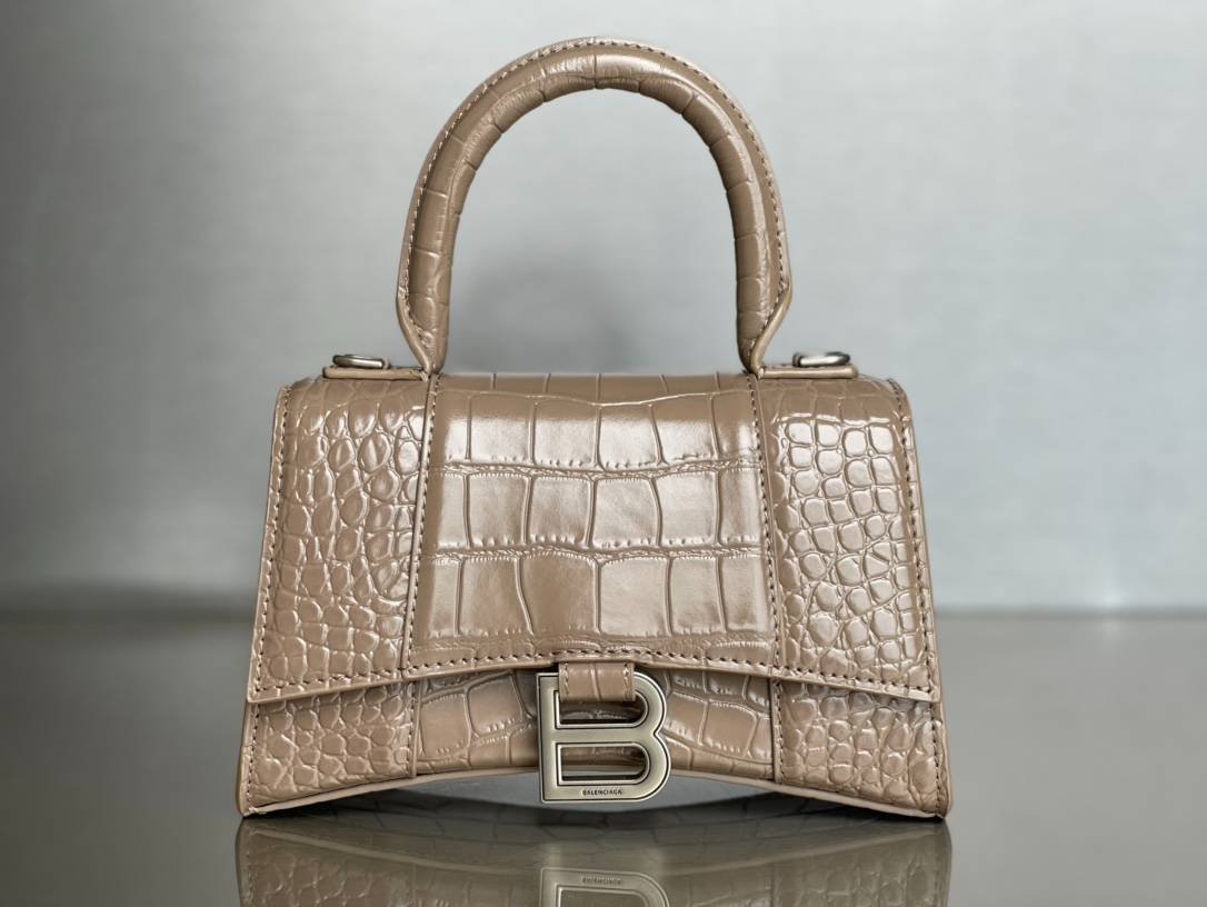 i1625551599_2831_0-1 i1625551599_2831_0-1