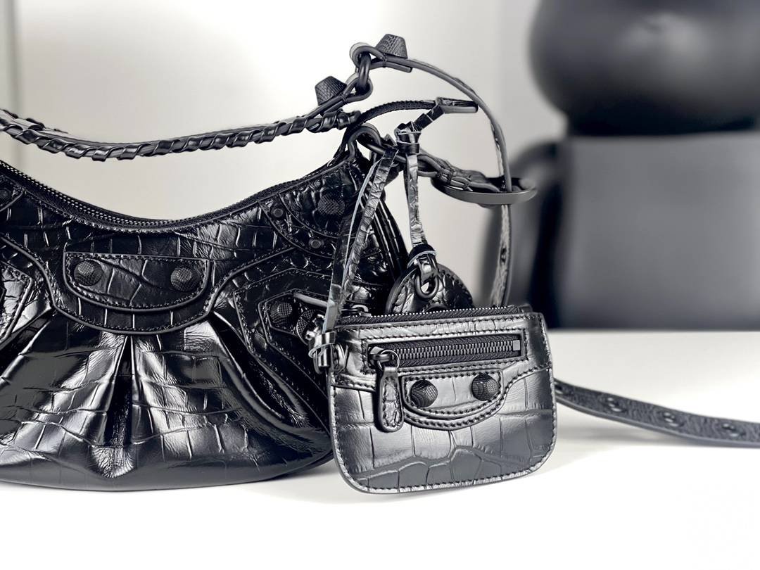 i1635659795_7209_4-1 i1635659795_7209_4-1