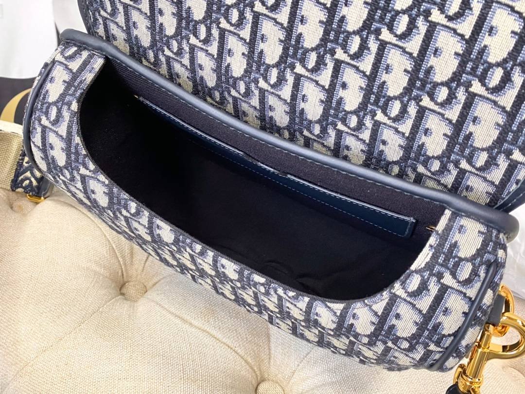 i1637822922_2435_7-1 i1637822922_2435_7-1