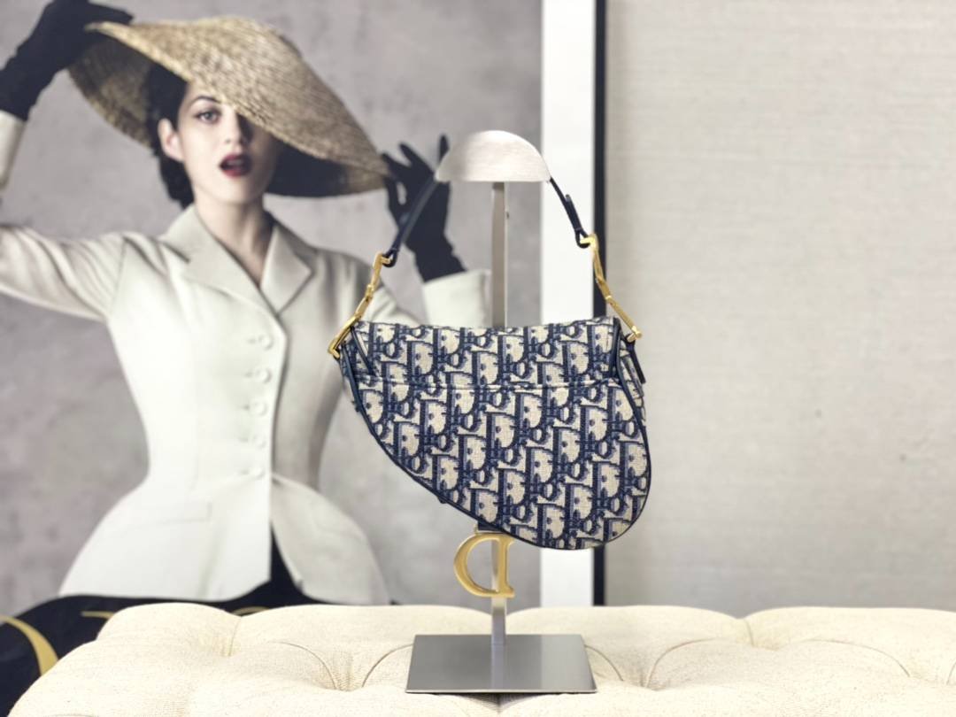 i1637897112_6274_2-1