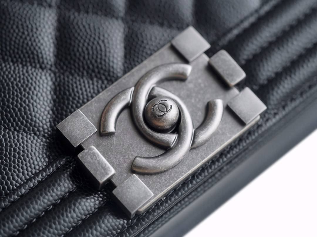 i1637906049_3055_8-1