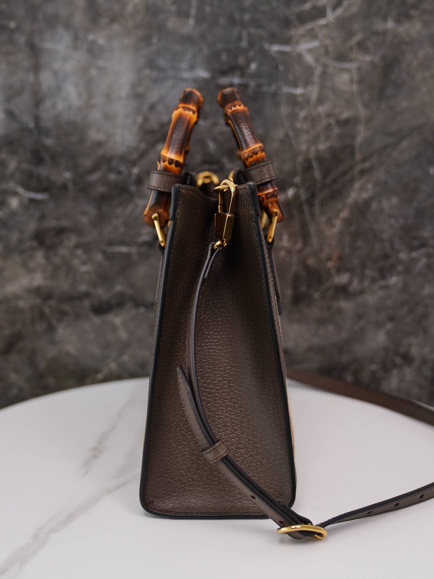 i1639134966_4928_7-1 i1639134966_4928_7-1