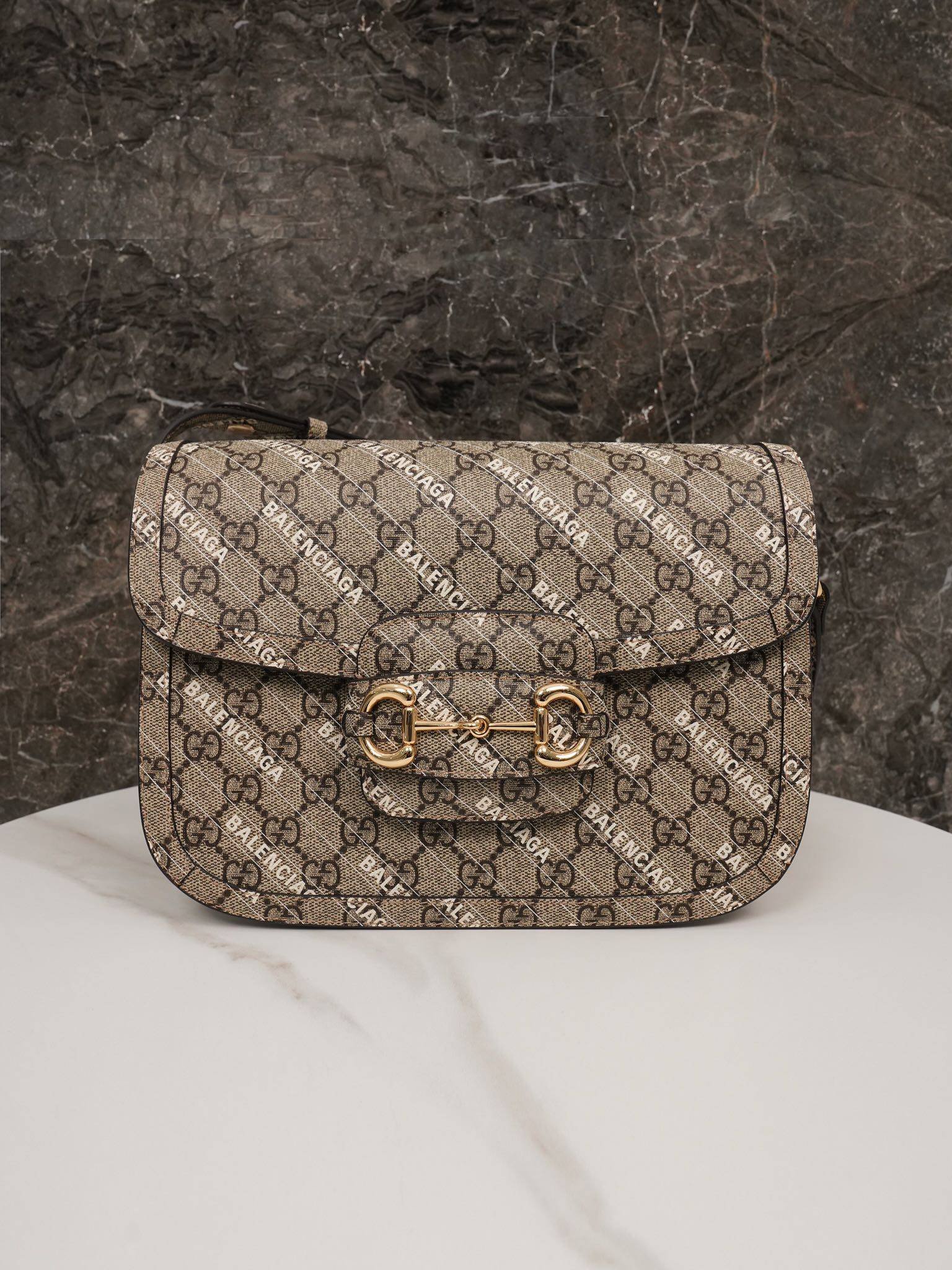 i1641141521_3159_0-1 i1641141521_3159_0-1