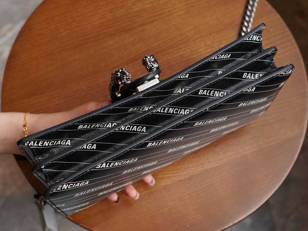 i1644289495_7489_4-1 i1644289495_7489_4-1