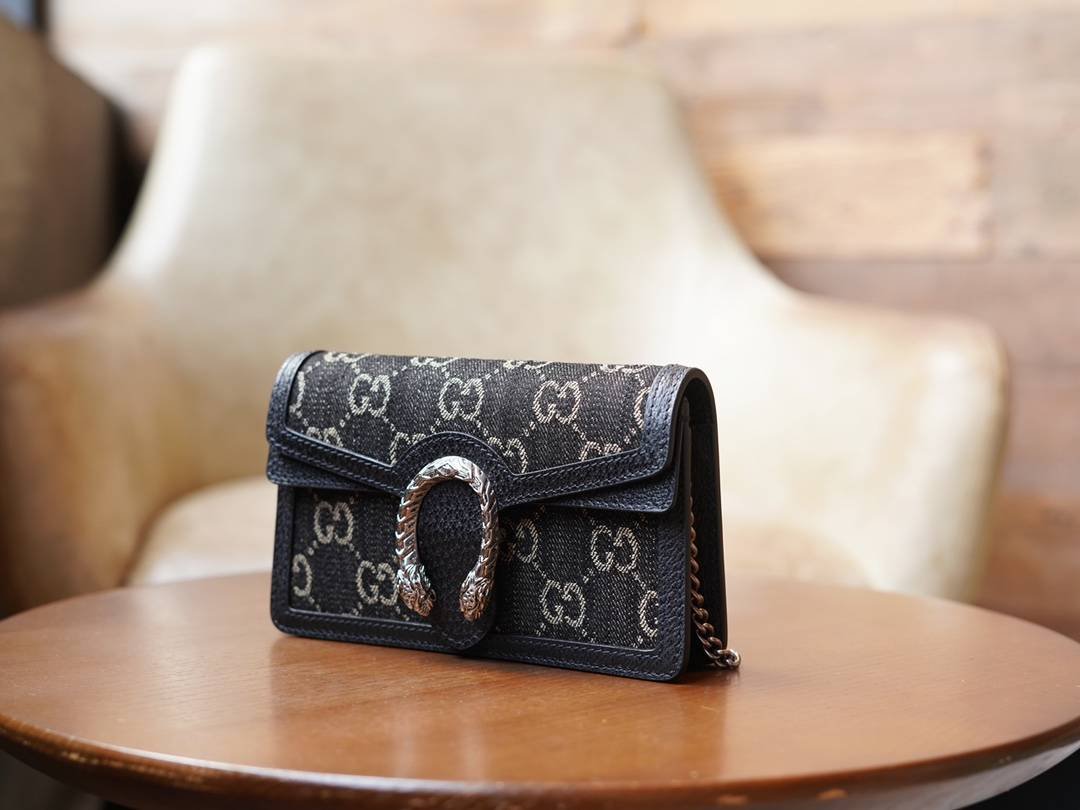 i1651044392_6000_1-1 i1651044392_6000_1-1