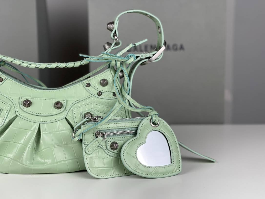 i1655306744_3950_2-1