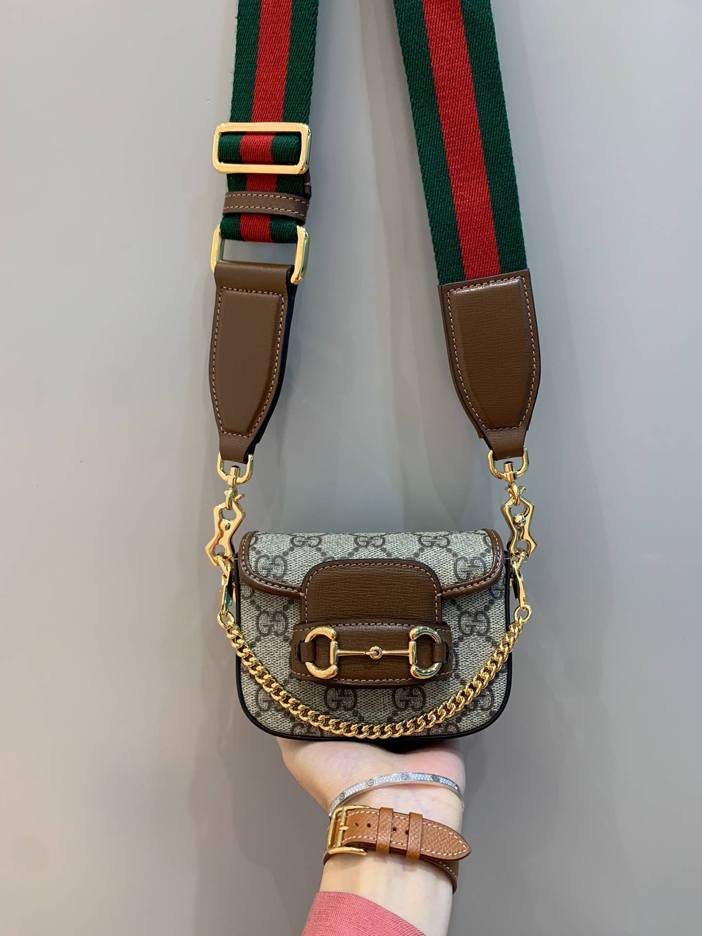 i1662568263_4032_0-1 i1662568263_4032_0-1