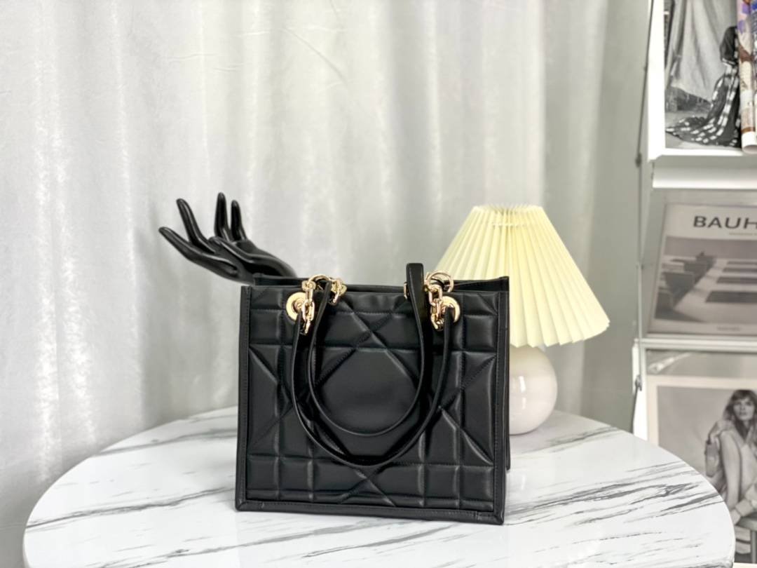 i1665114714_9873_0-1 i1665114714_9873_0-1