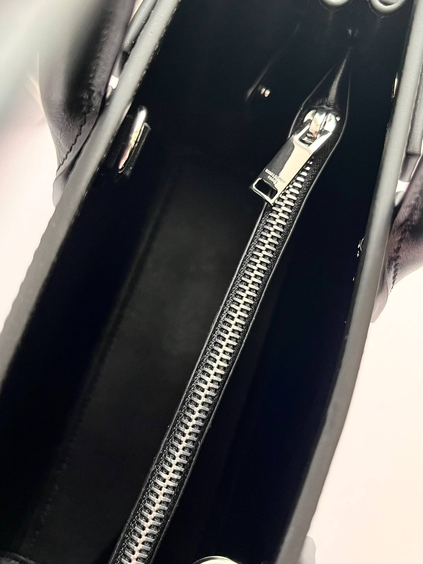 i1679048990_9832_7-1 i1679048990_9832_7-1