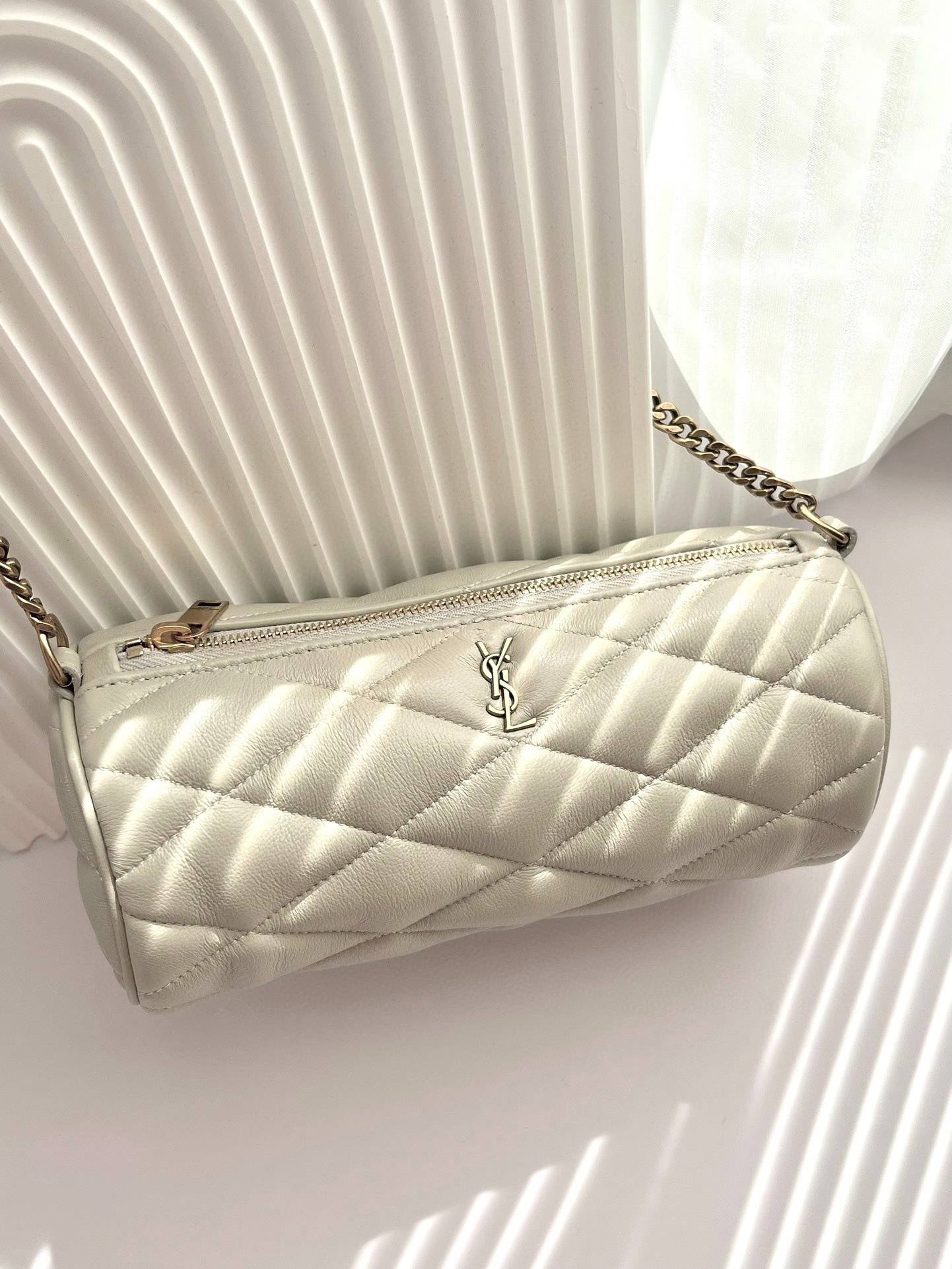 i1679822418_8509_0-1