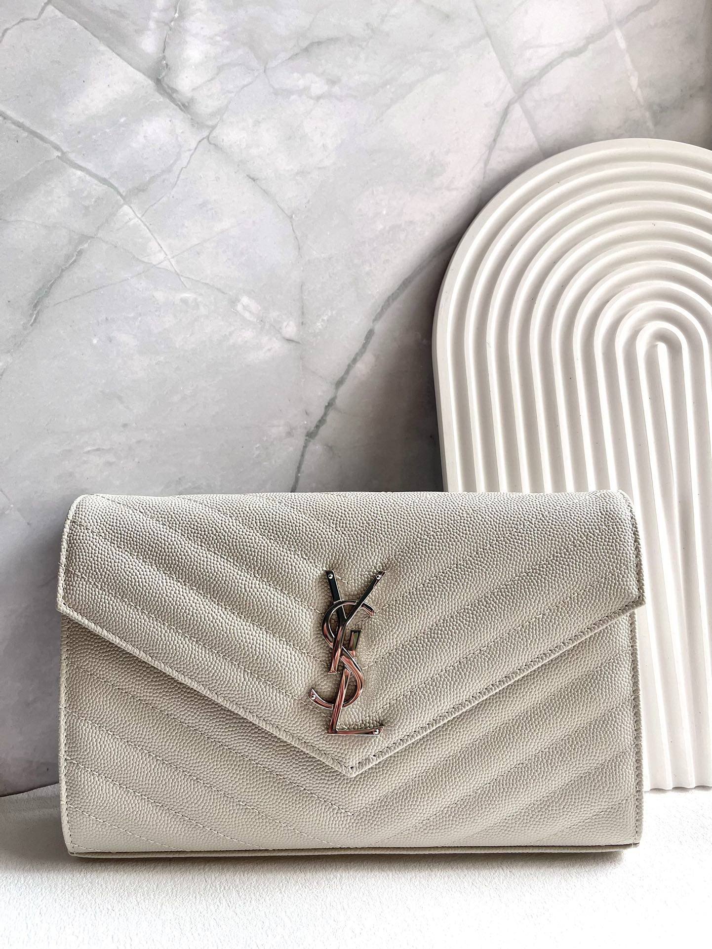 i1679843781_1326_0-1 i1679843781_1326_0-1