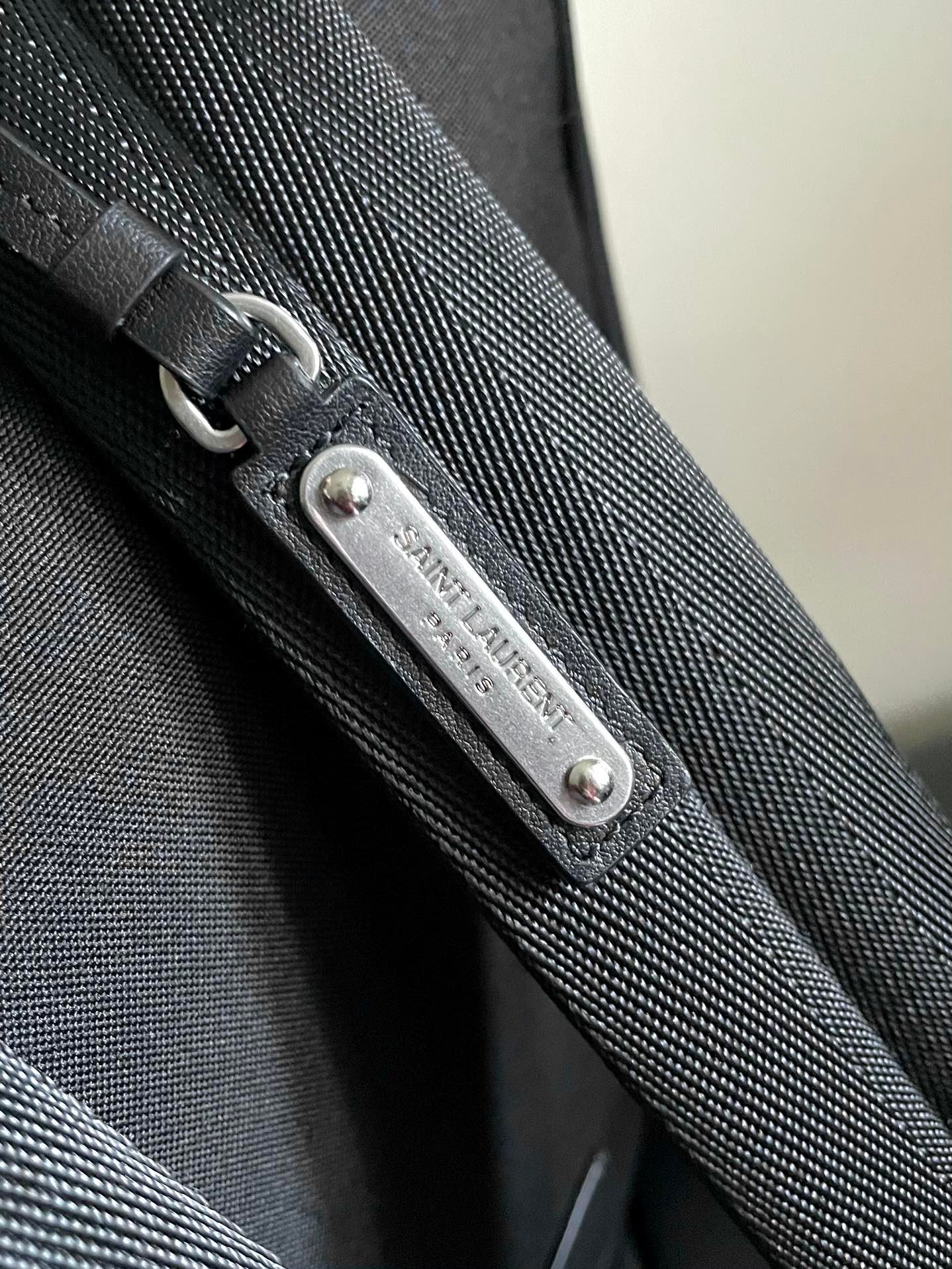 i1680103684_7145_4-1 i1680103684_7145_4-1