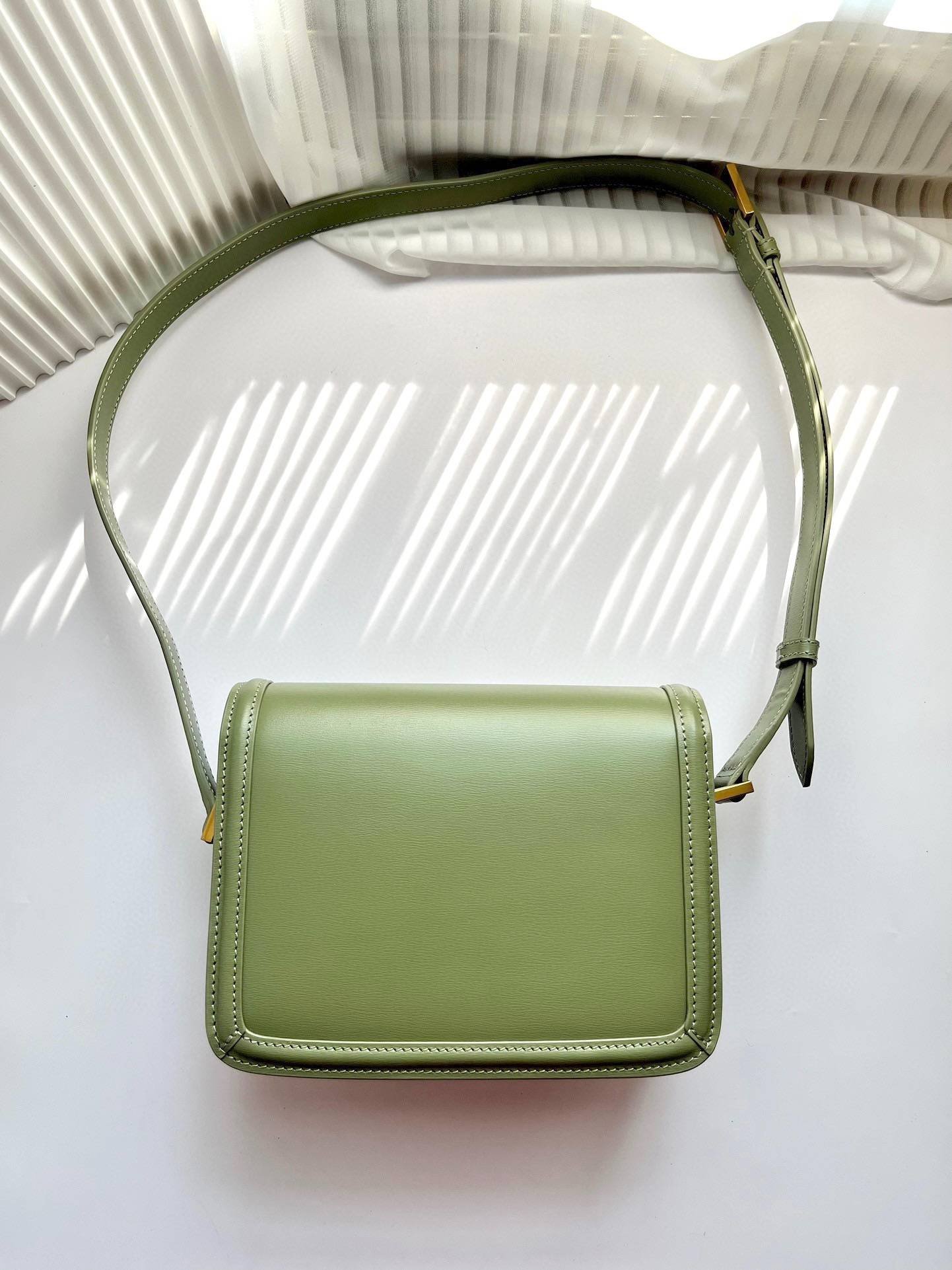 i1680498216_1877_8-1