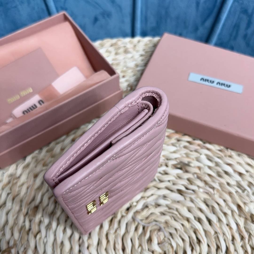 i1685195191_9725_4-1