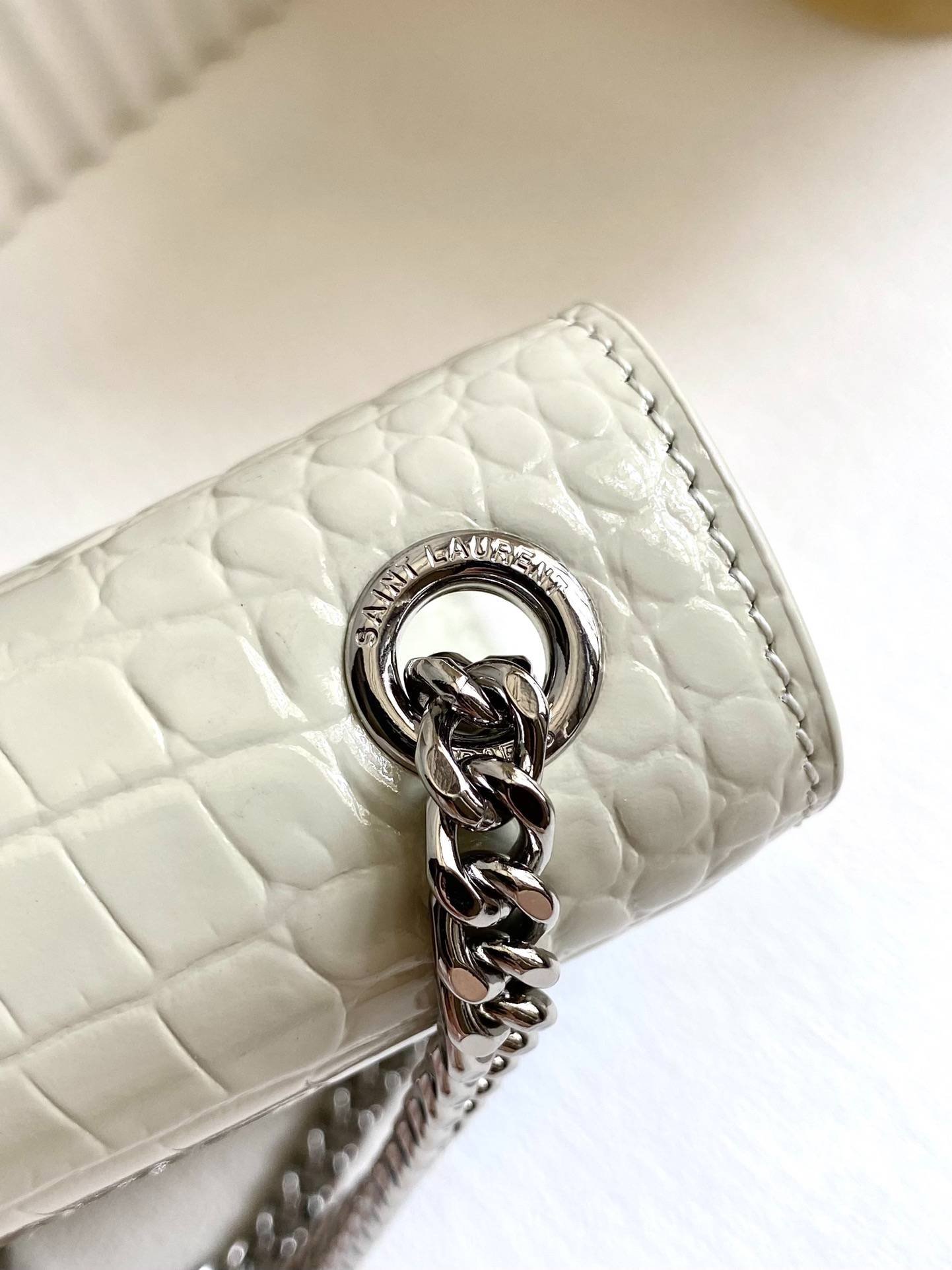 i1688665965_8142_4-1