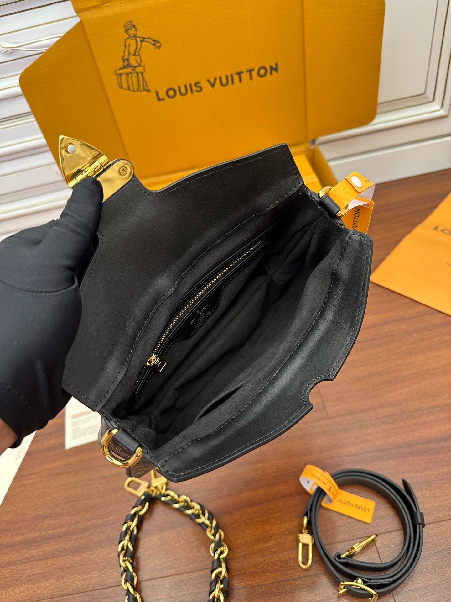 i1692069205_3234_8-1