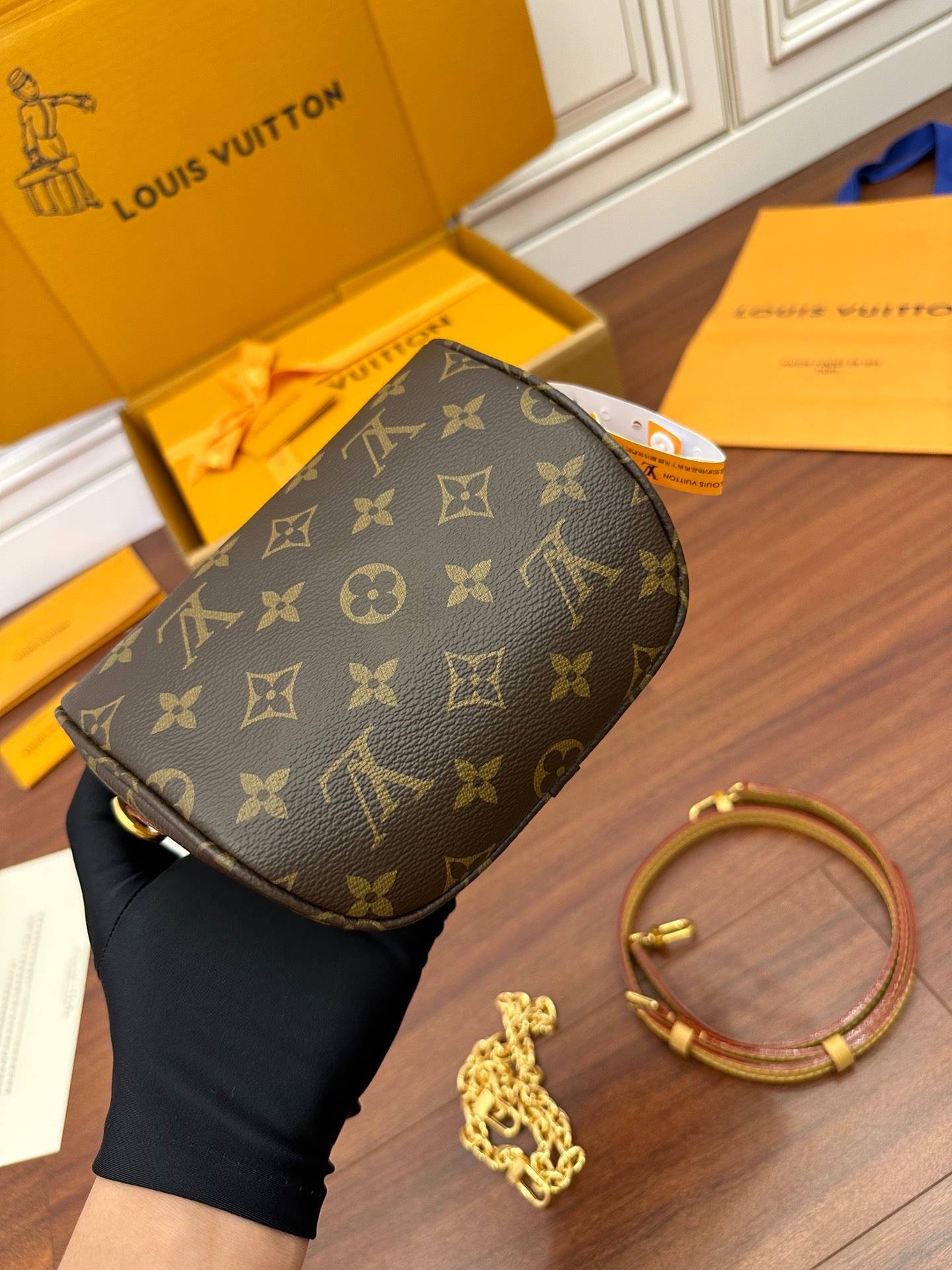 i1692700417_2258_7-1