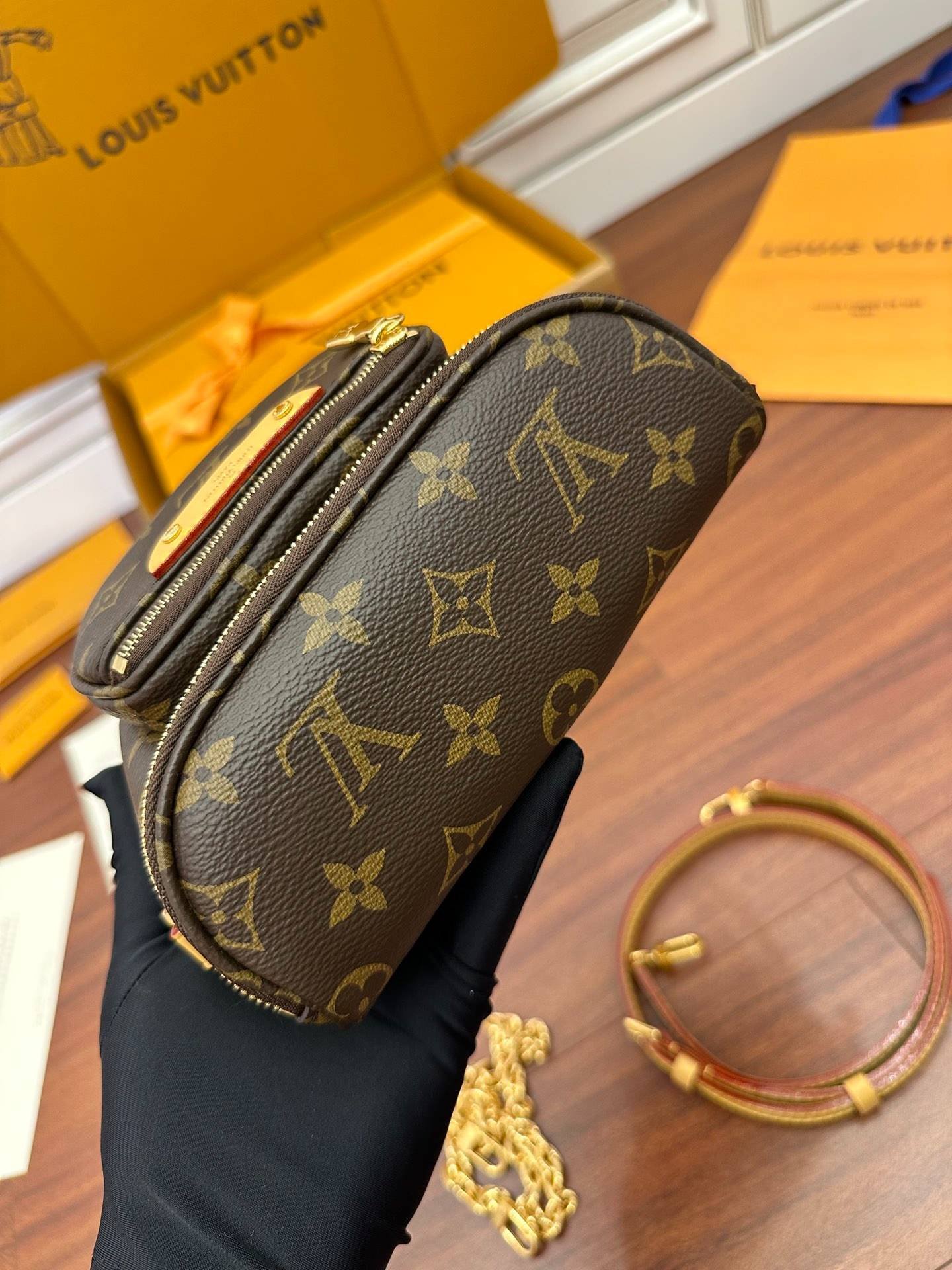 i1692700417_9659_8-1