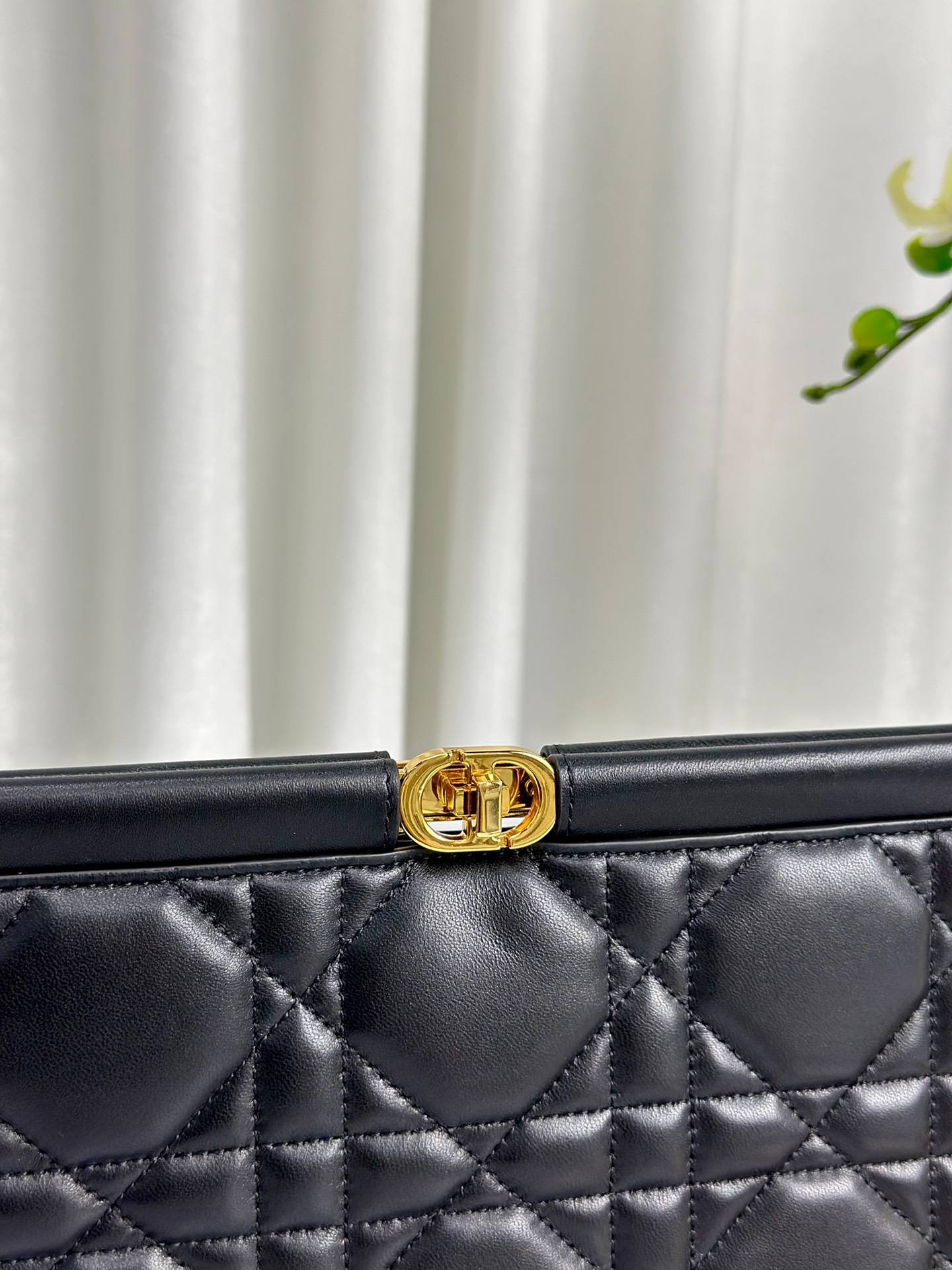 i1693034944_7788_4-1