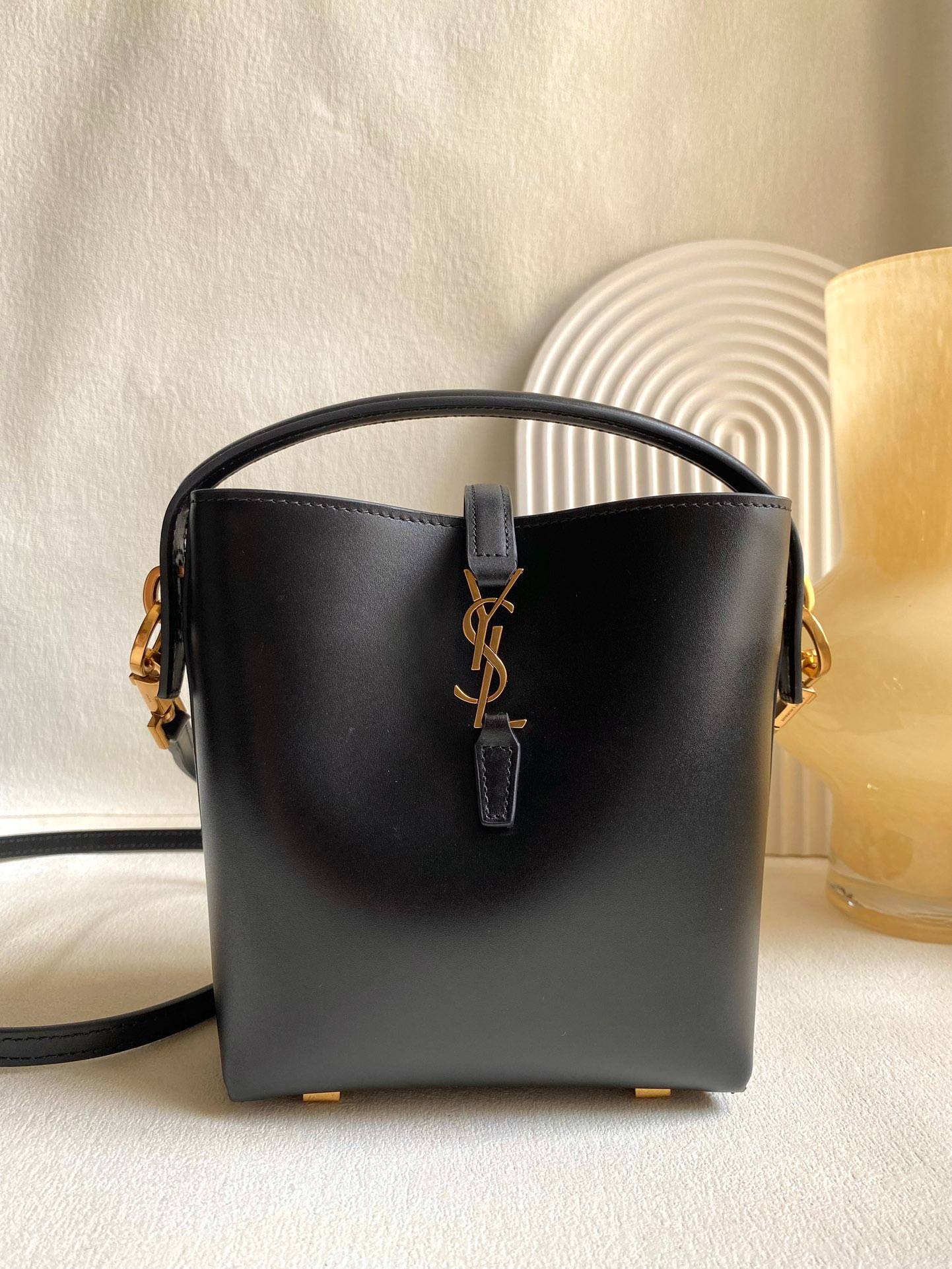 i1695623320_4946_0-1