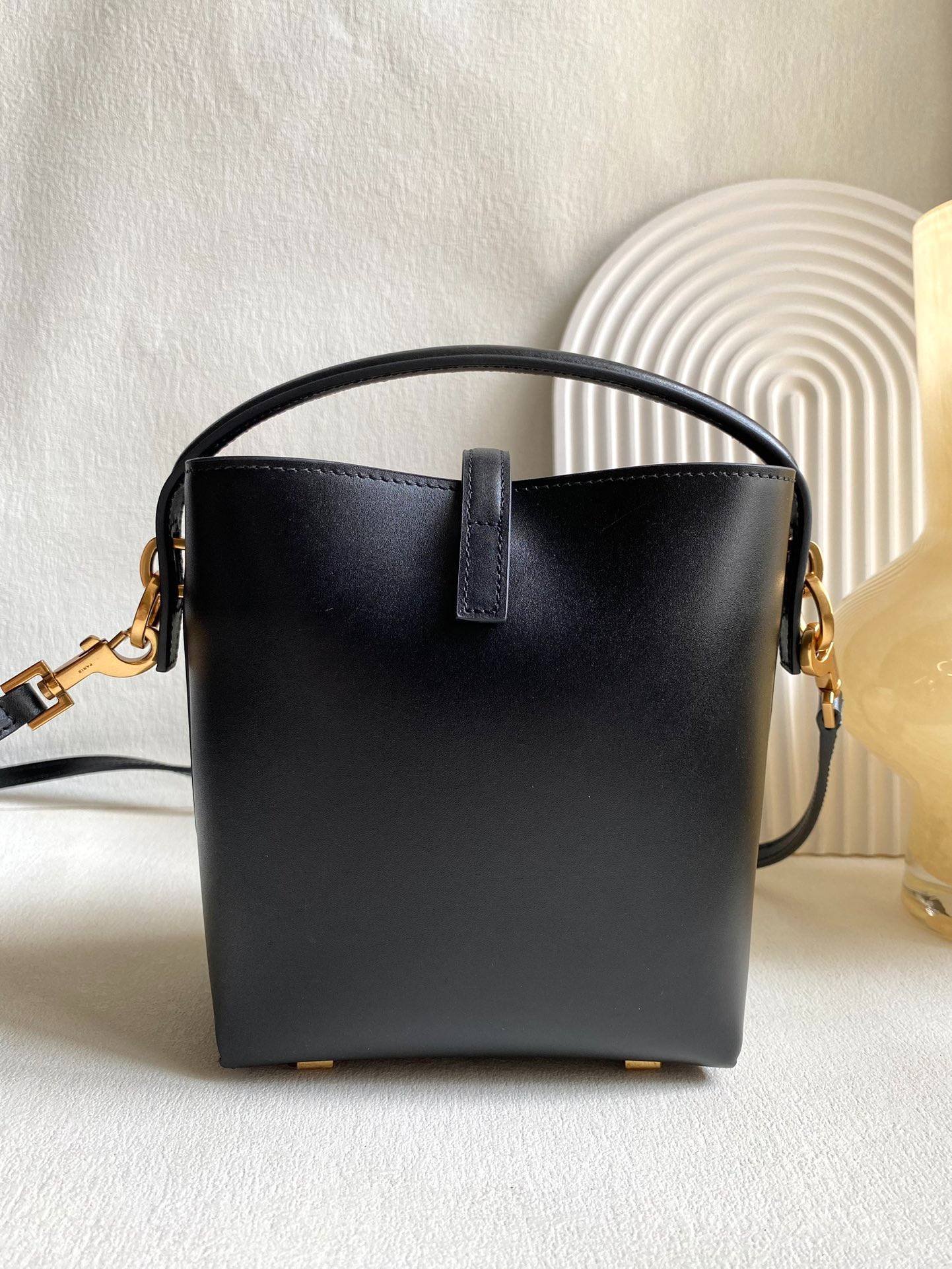 i1695623320_9973_2-1