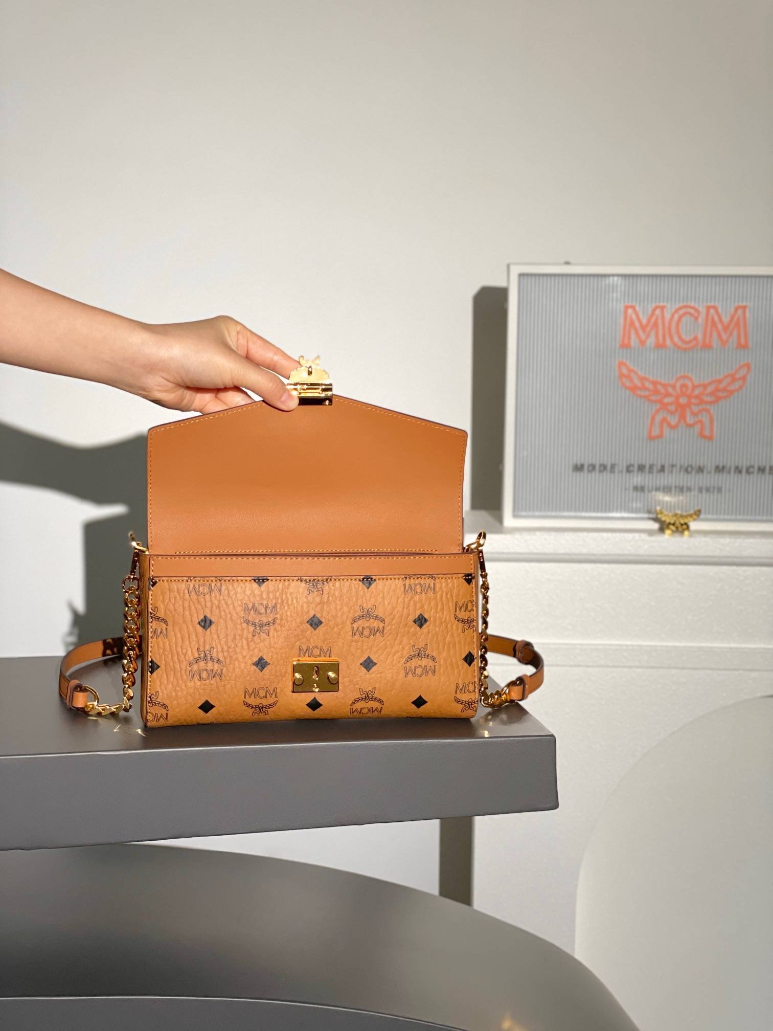 i1703057257_9854_4-1