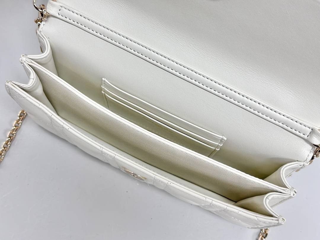 i1711248116_2157_8-1 i1711248116_2157_8-1