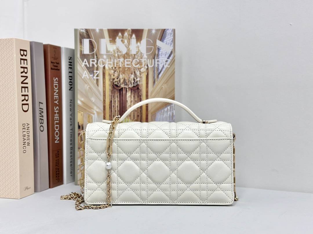 i1711248116_2761_2-1 i1711248116_2761_2-1