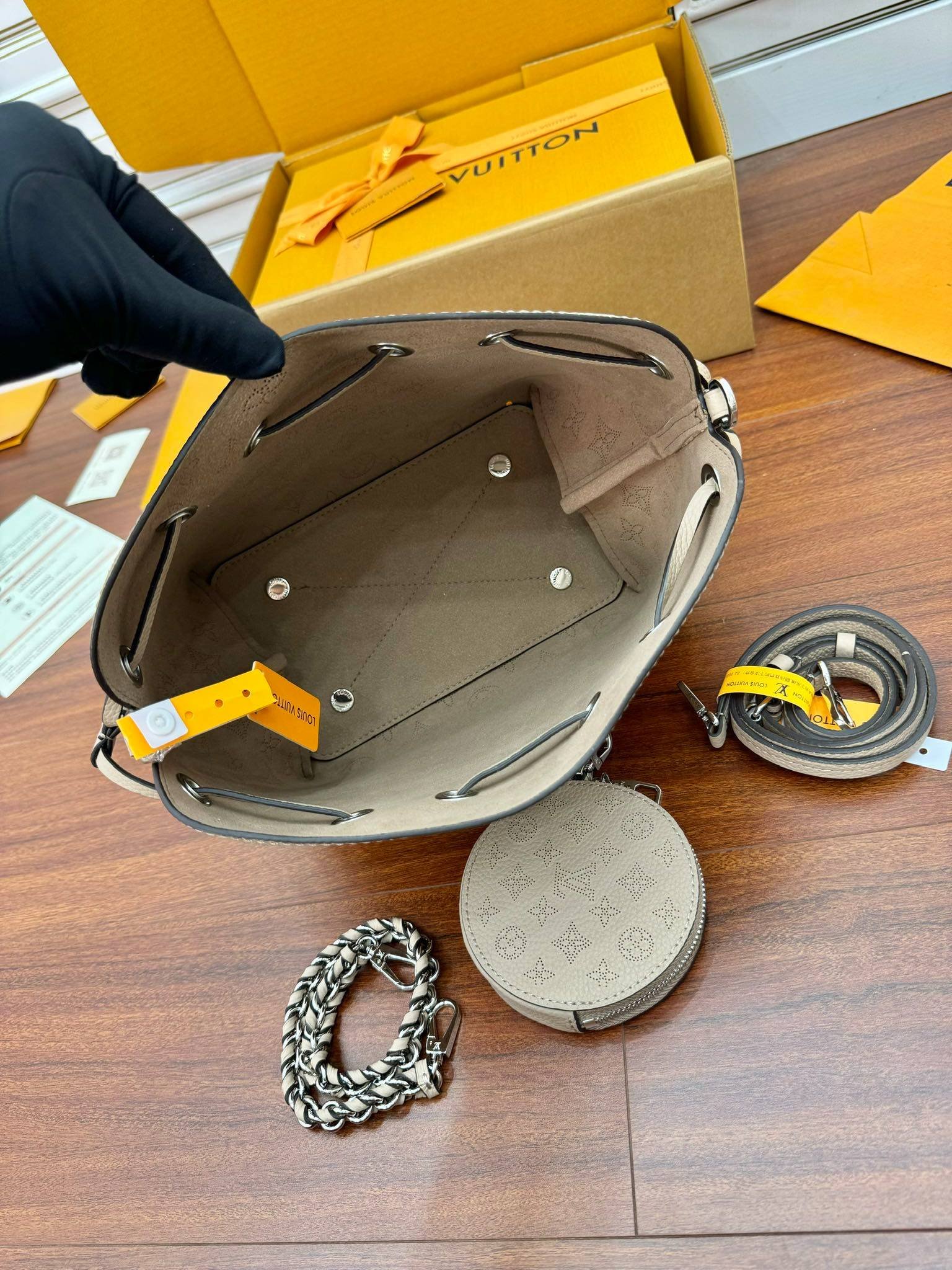 i1712929097_7550_5-1