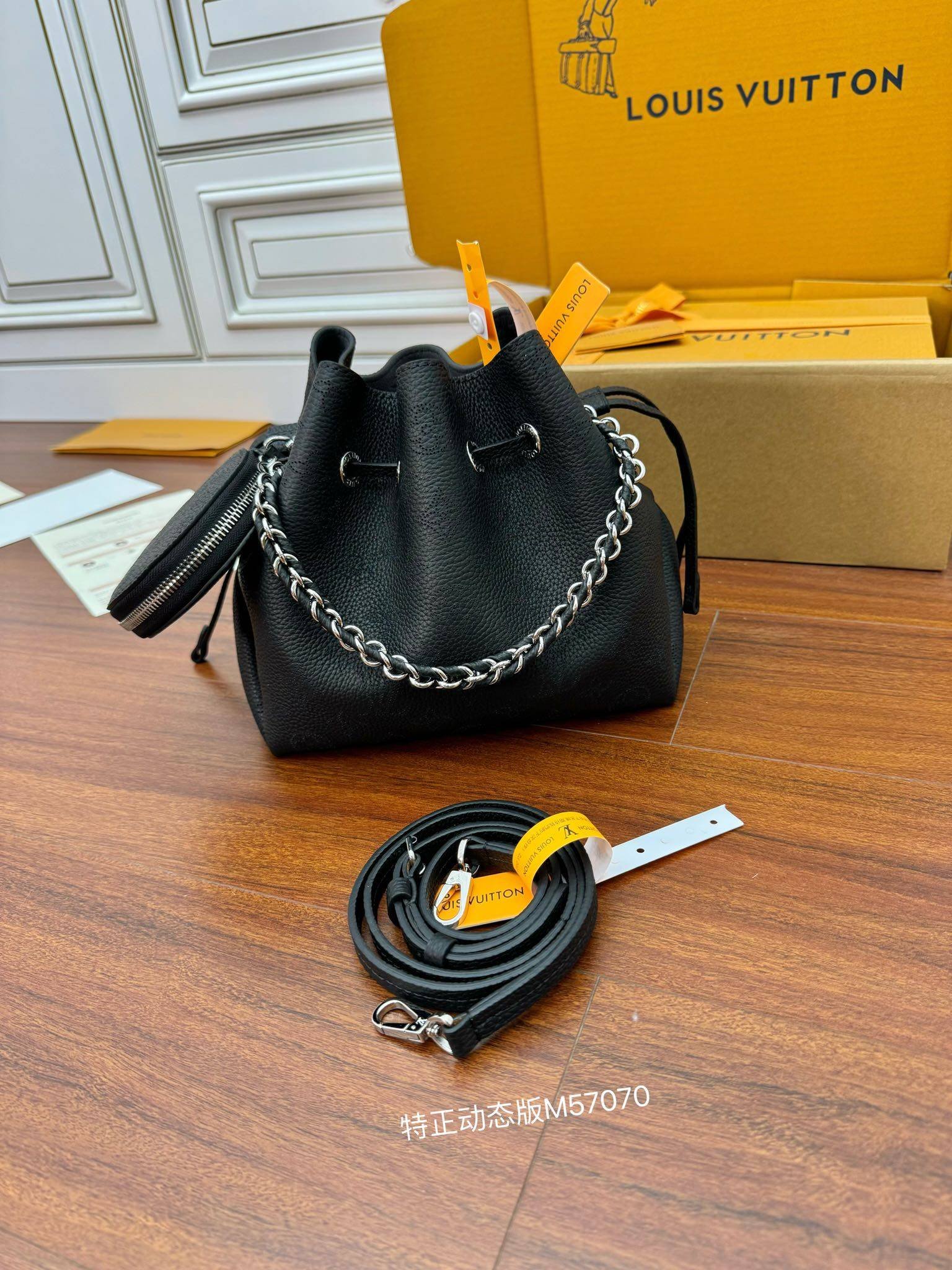 i1712929337_8192_1-1