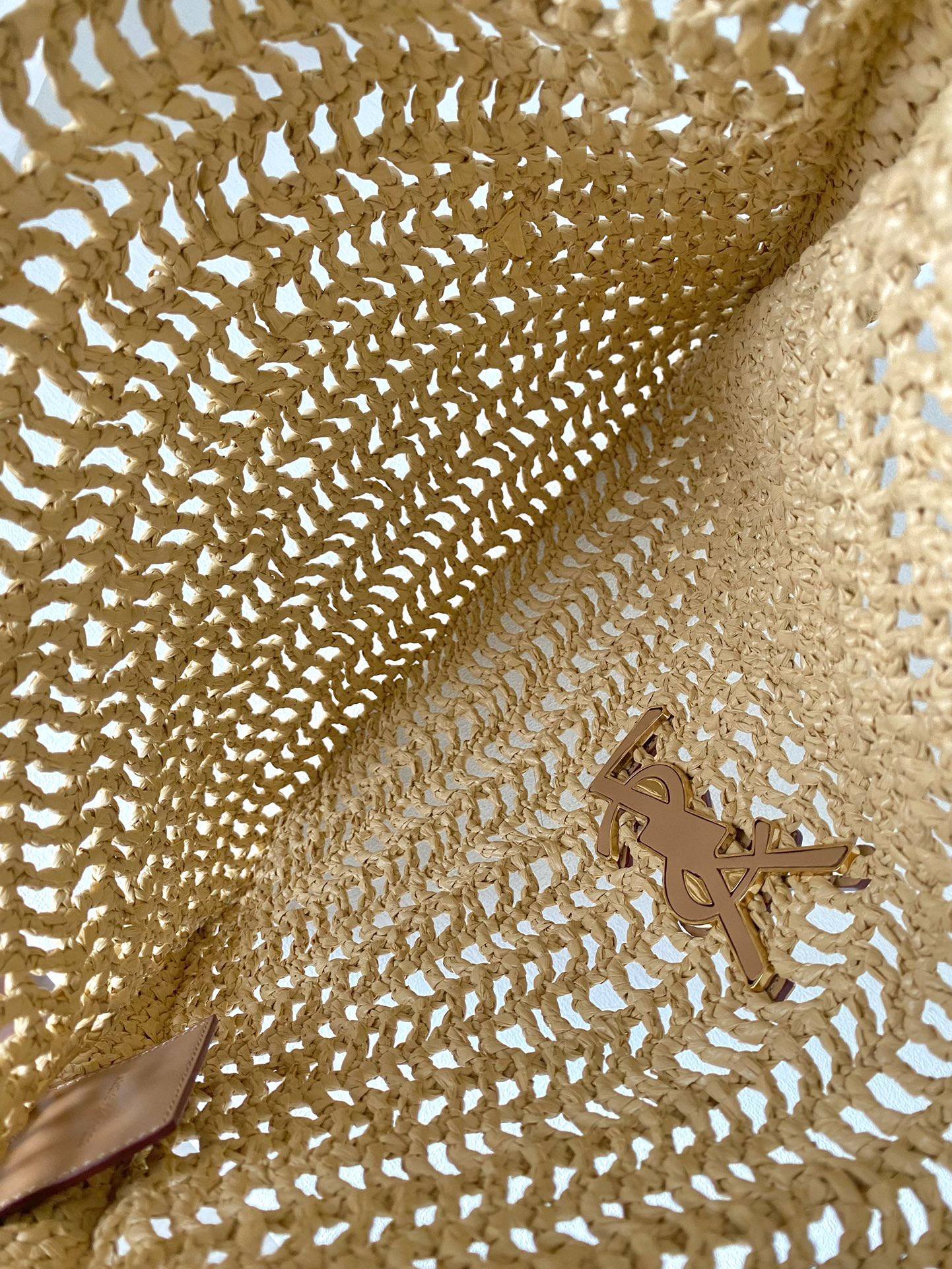 i1716012331_6696_0-2 i1716012331_6696_0-2