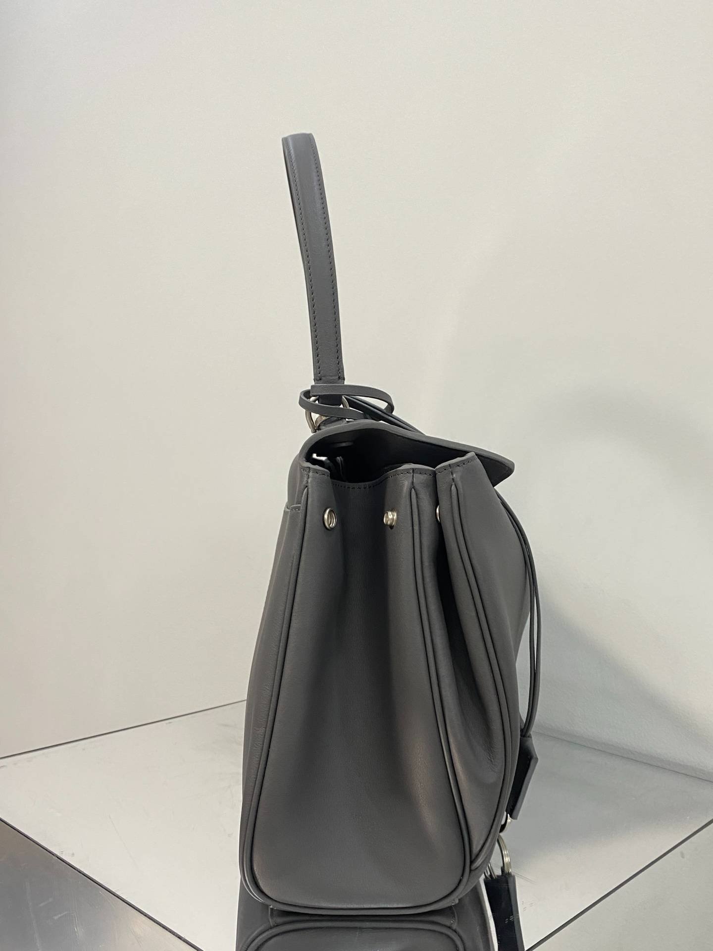 i1716610049_5263_3-1-1