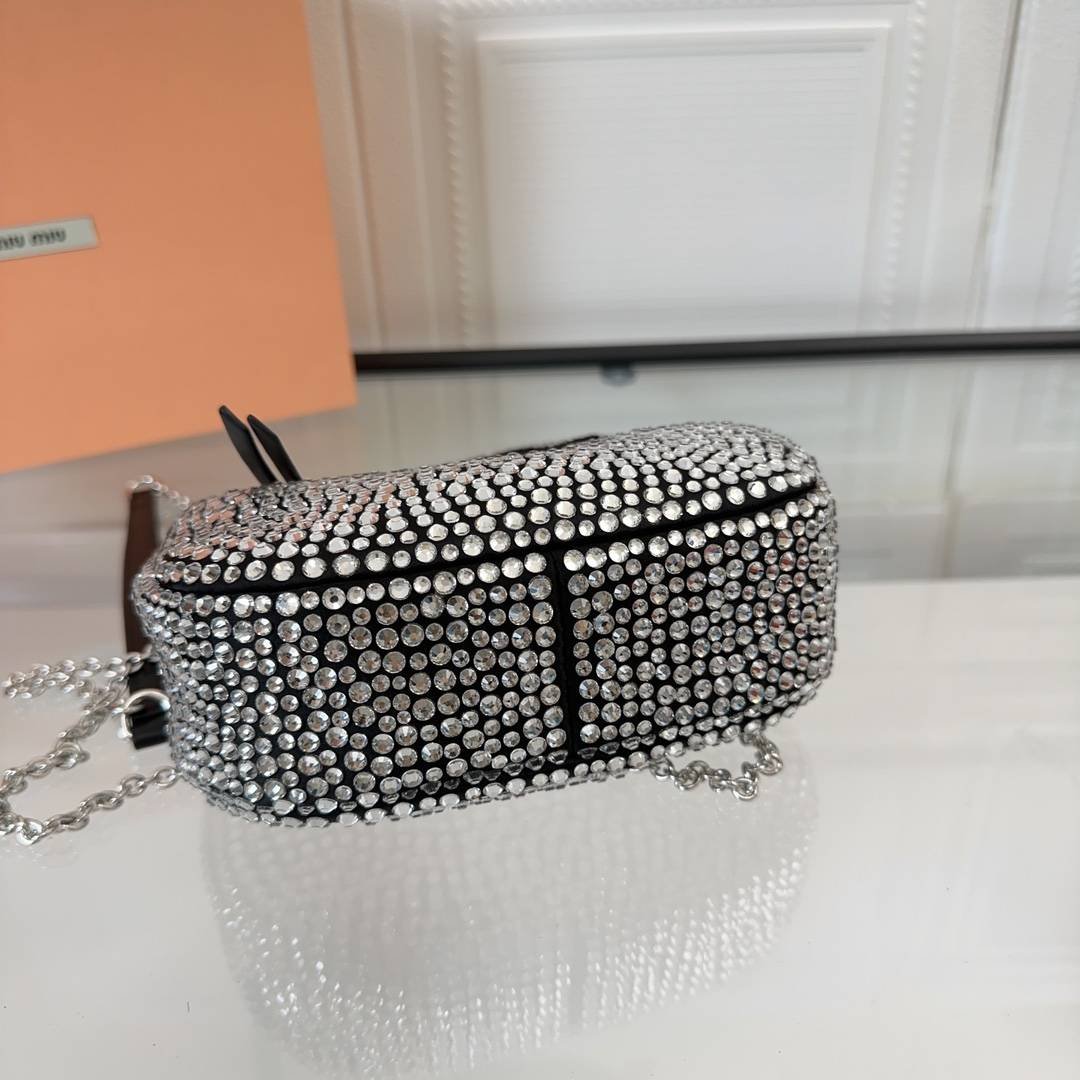 i1718188668_2699_4-1