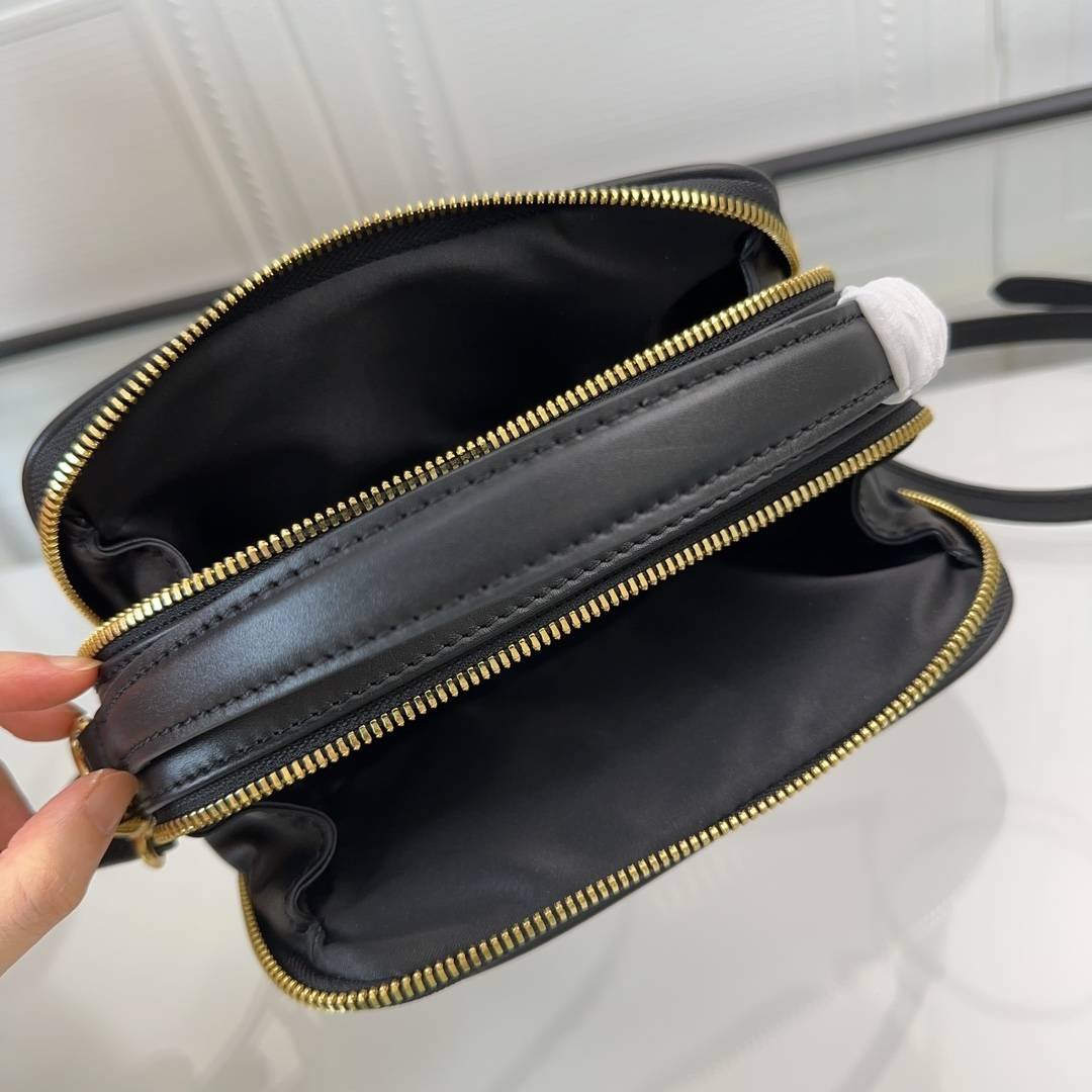 i1718556552_1440_1-1 i1718556552_1440_1-1