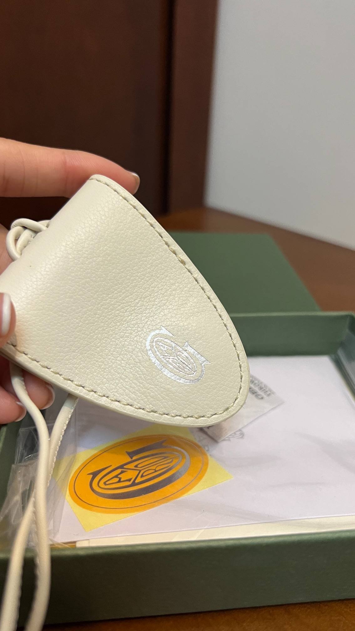 i1718947172_2447_5-1