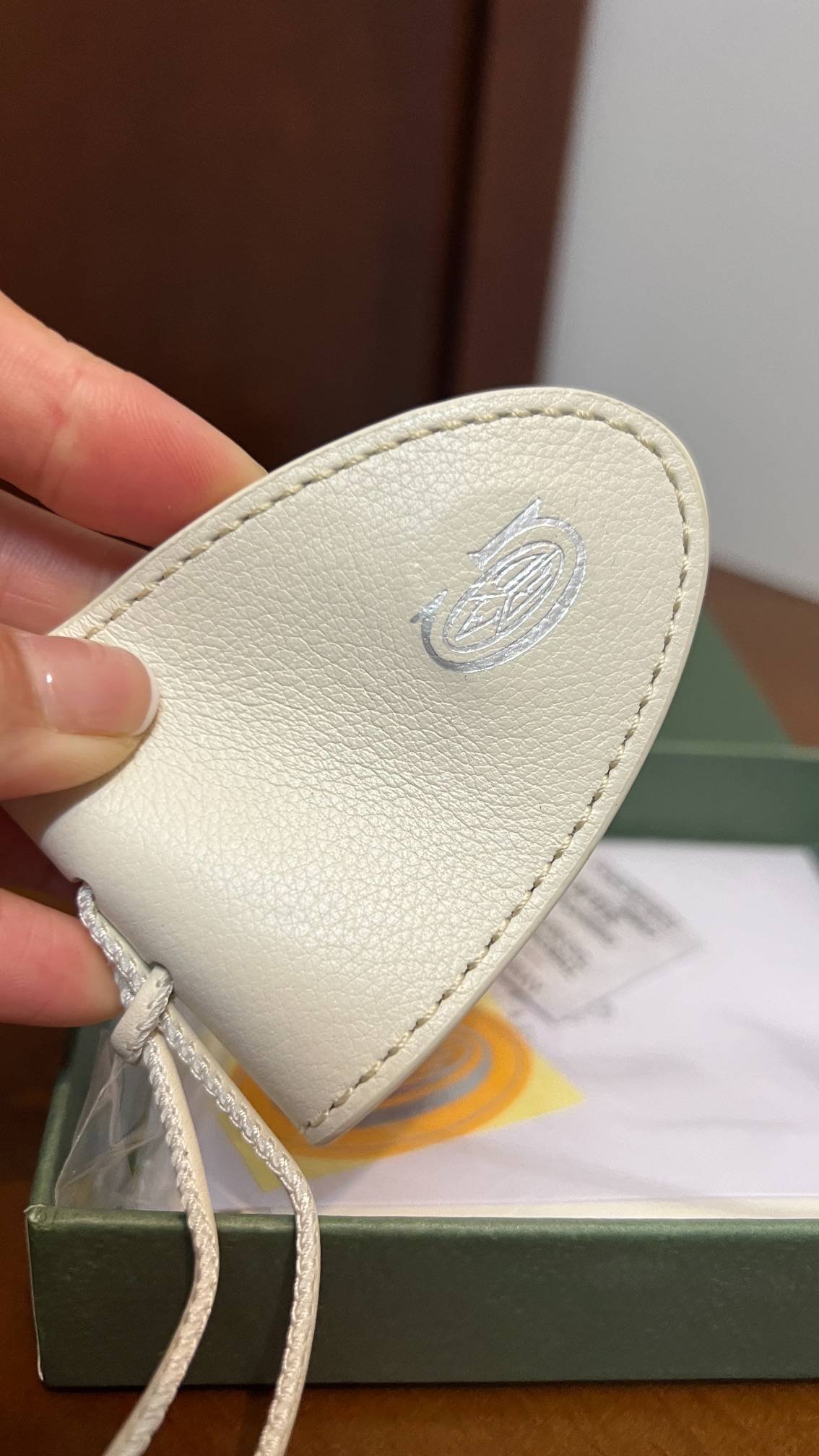 i1718947172_9754_3-1