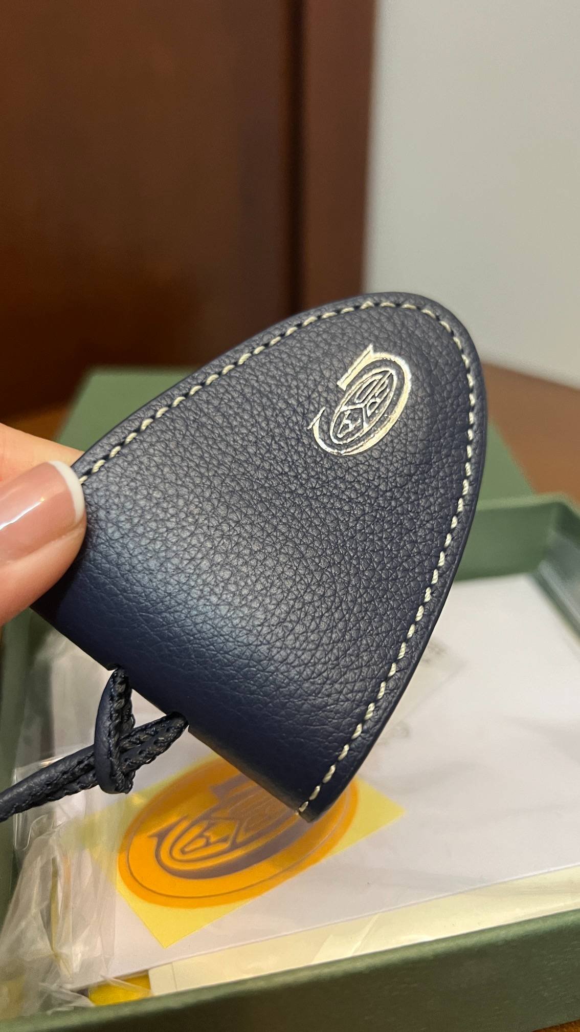 i1718947306_6972_1-1