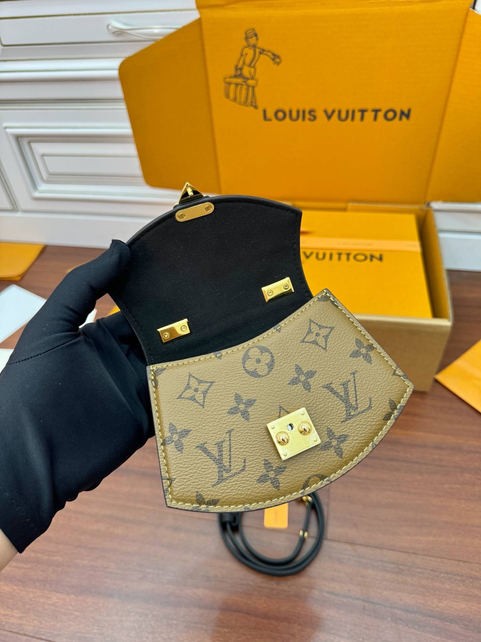 i1719027443_4585_0-1 i1719027443_4585_0-1